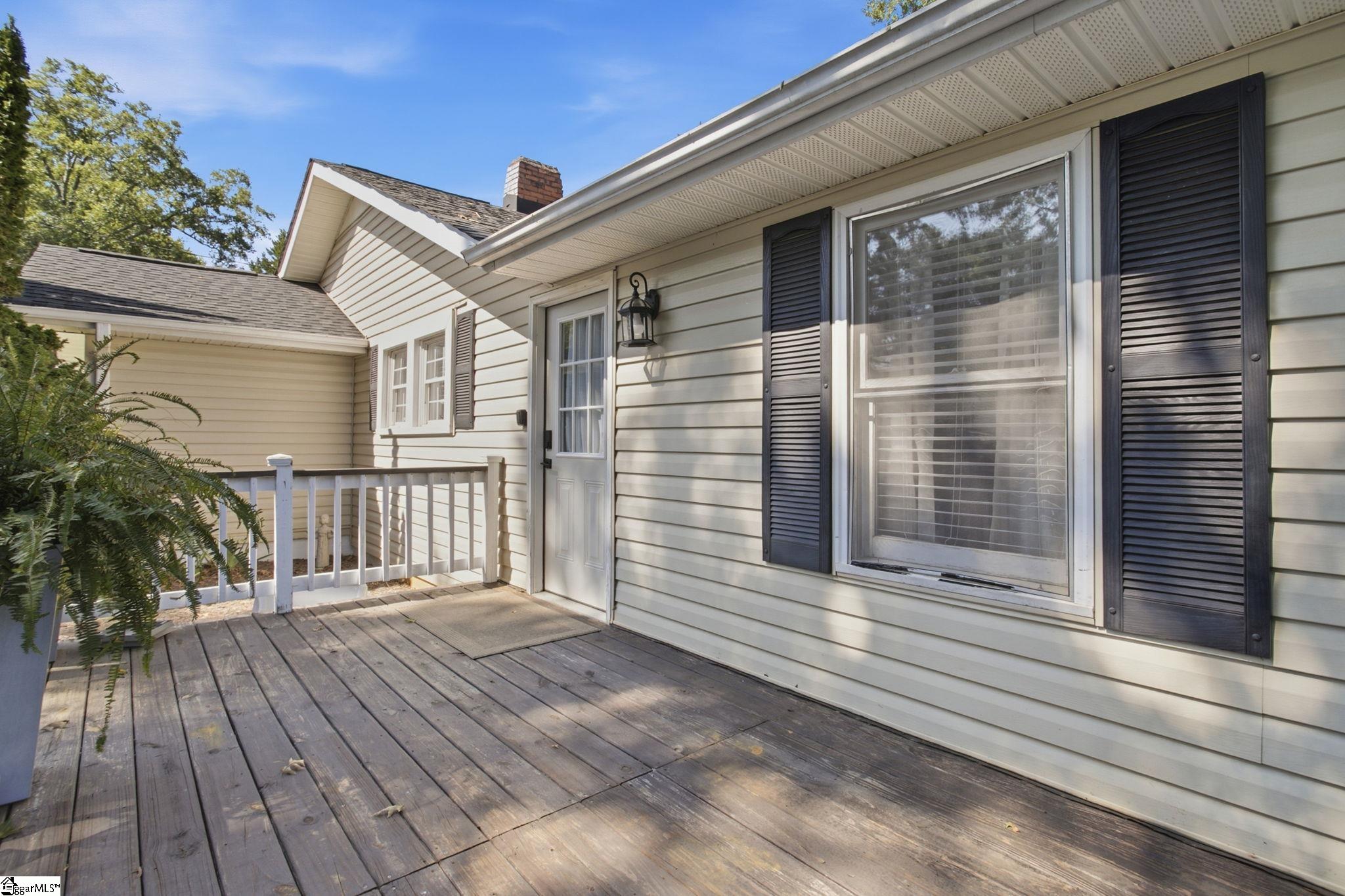 824 Chick Springs Road Property Photo 17