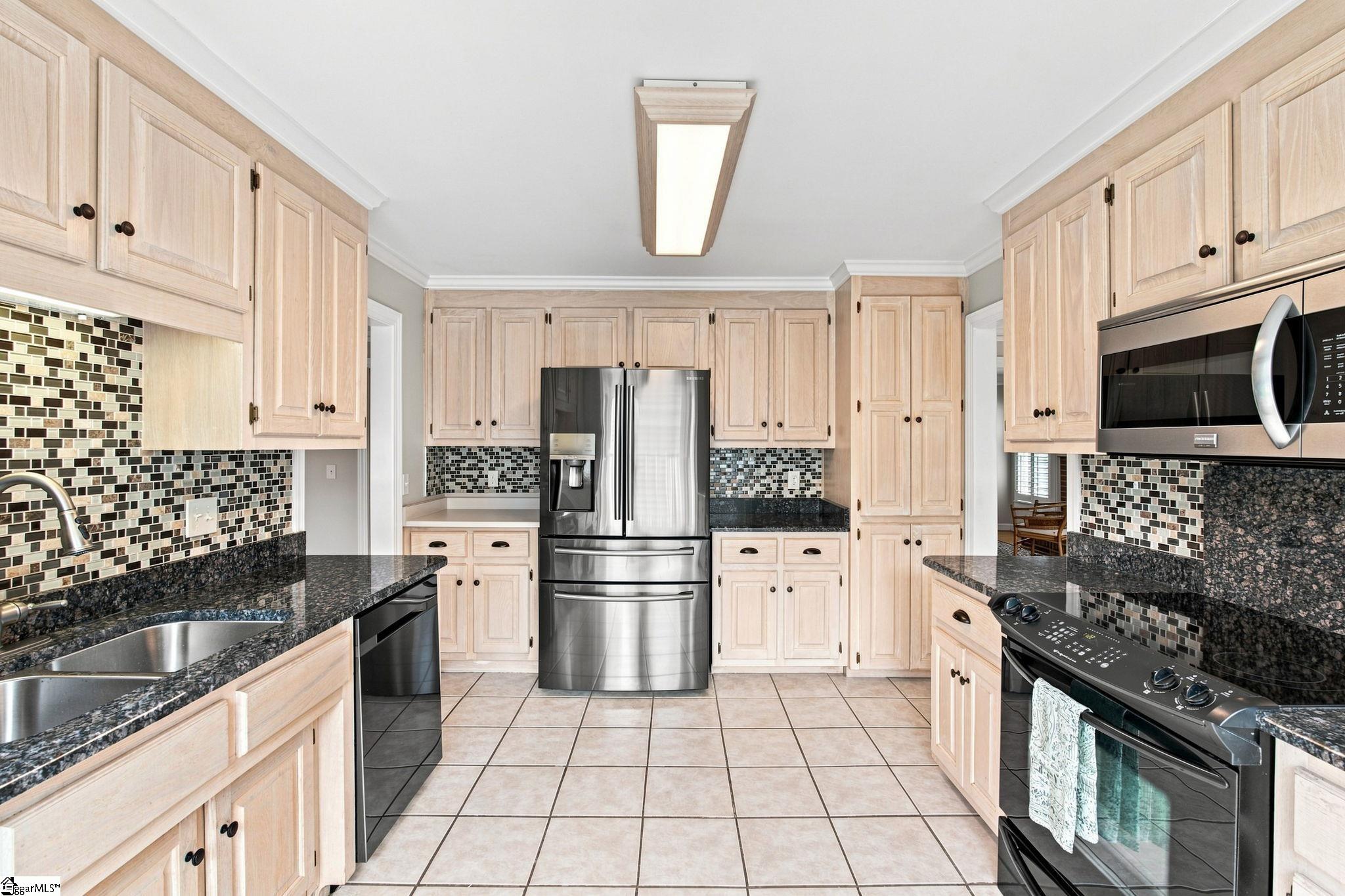 1272 Shadow Way Property Photo 9