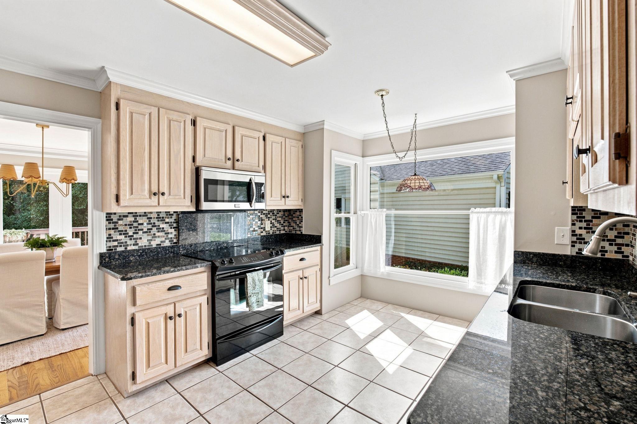 1272 Shadow Way Property Photo 10