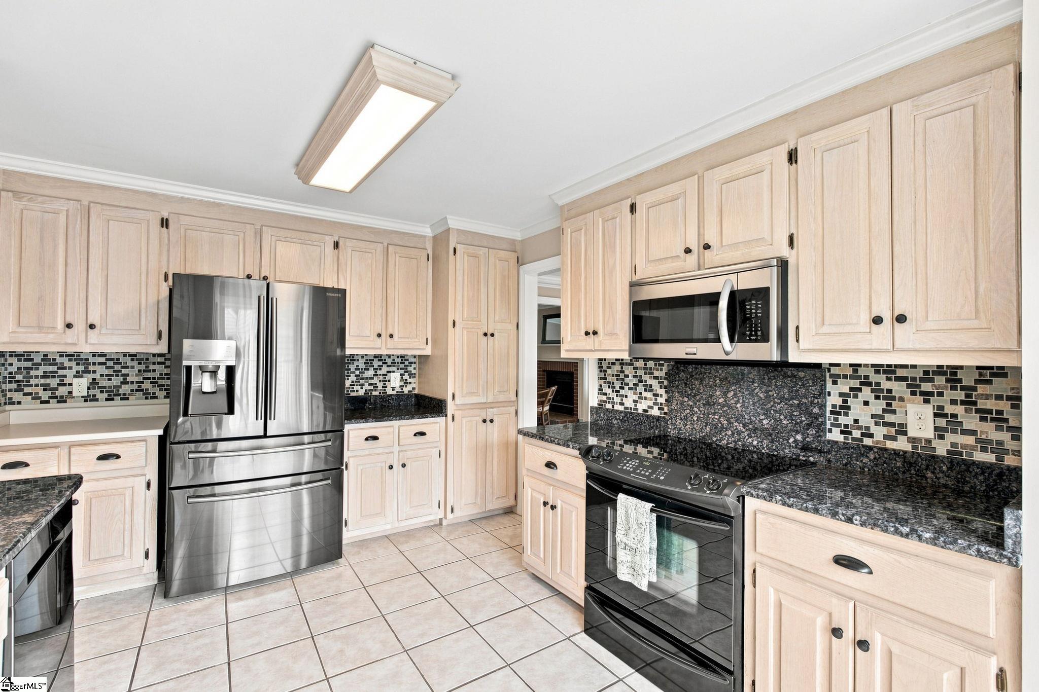 1272 Shadow Way Property Photo 11