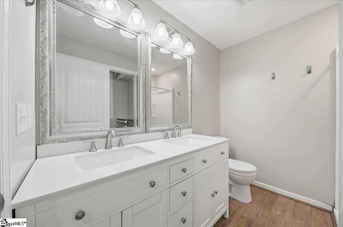 123 Monaview Circle Property Photo 25
