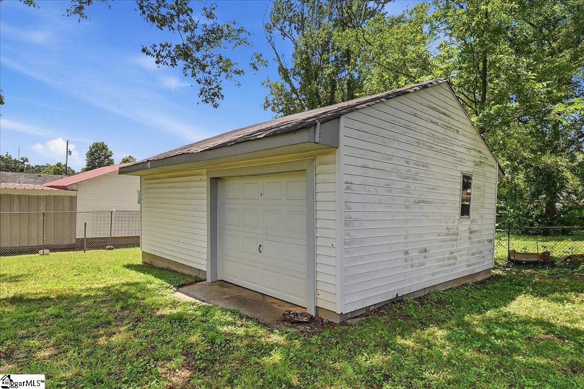 123 Monaview Circle Property Photo 29