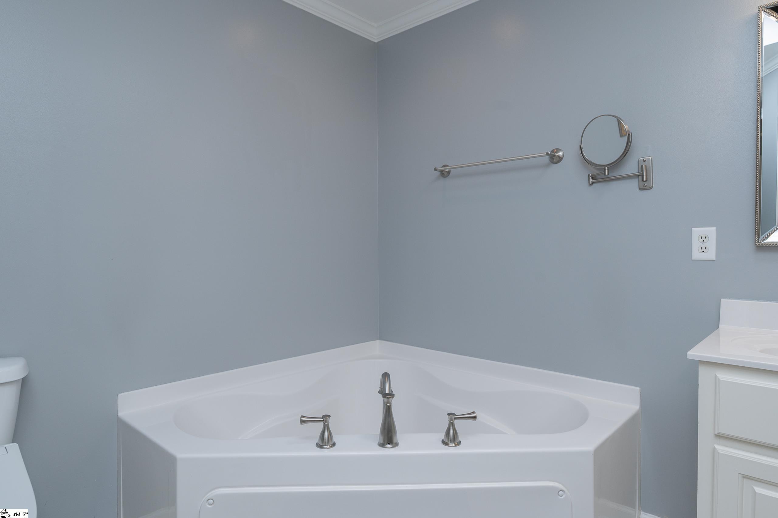 109 Shalom Drive Property Photo 21