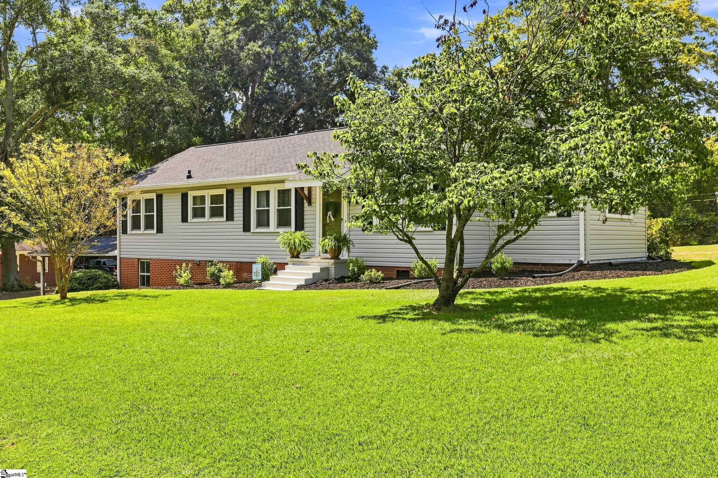 103 Horton Avenue Property Photo 3