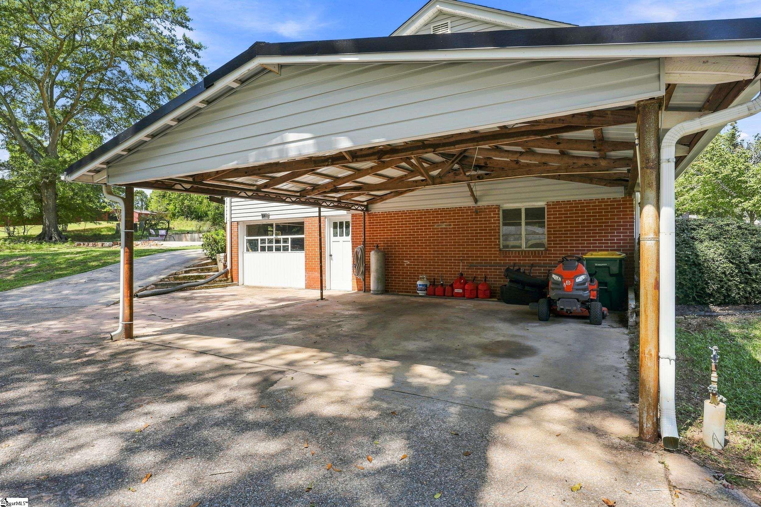 103 Horton Avenue Property Photo 38