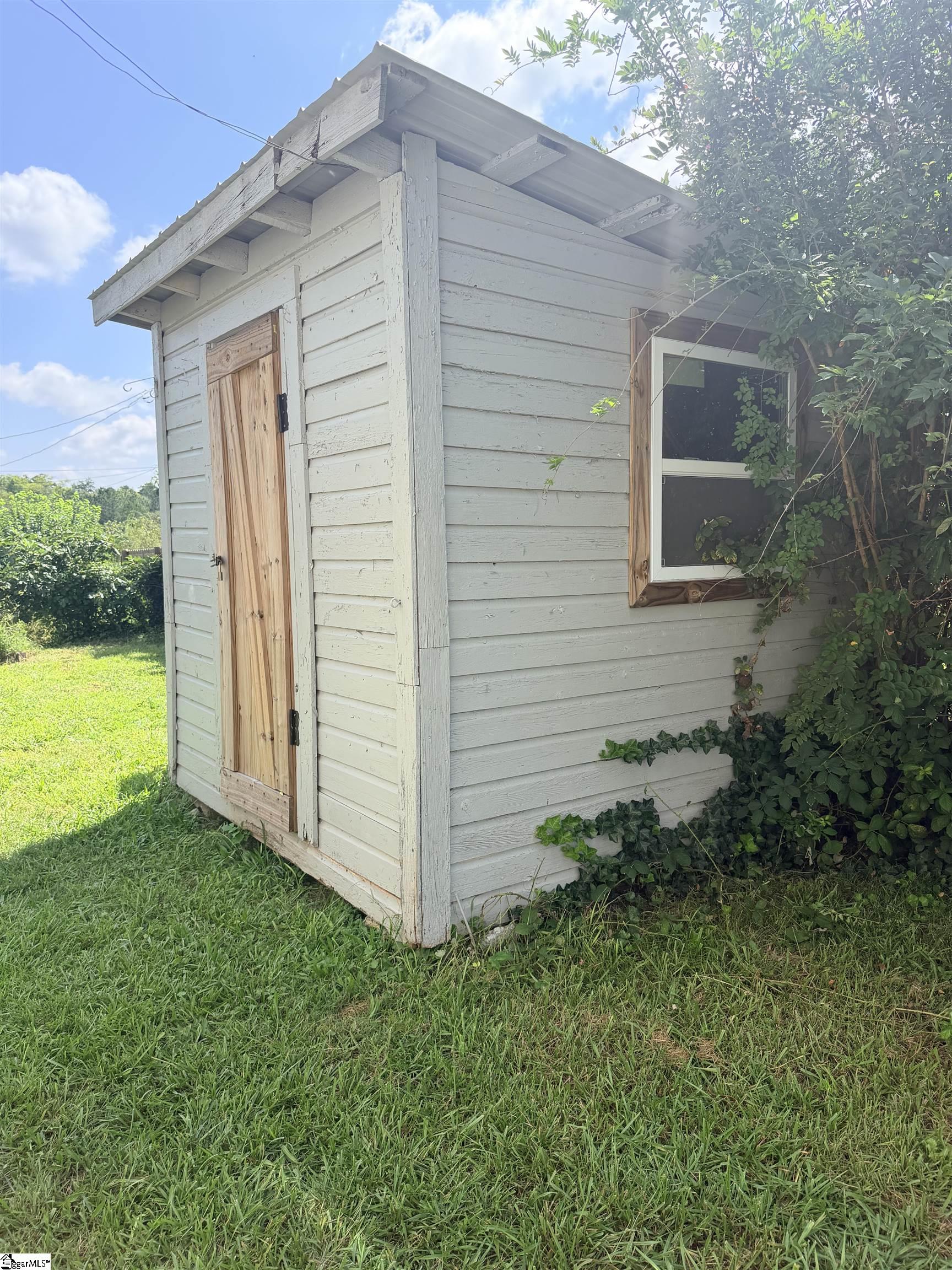 901 Goddard Avenue Property Photo 25