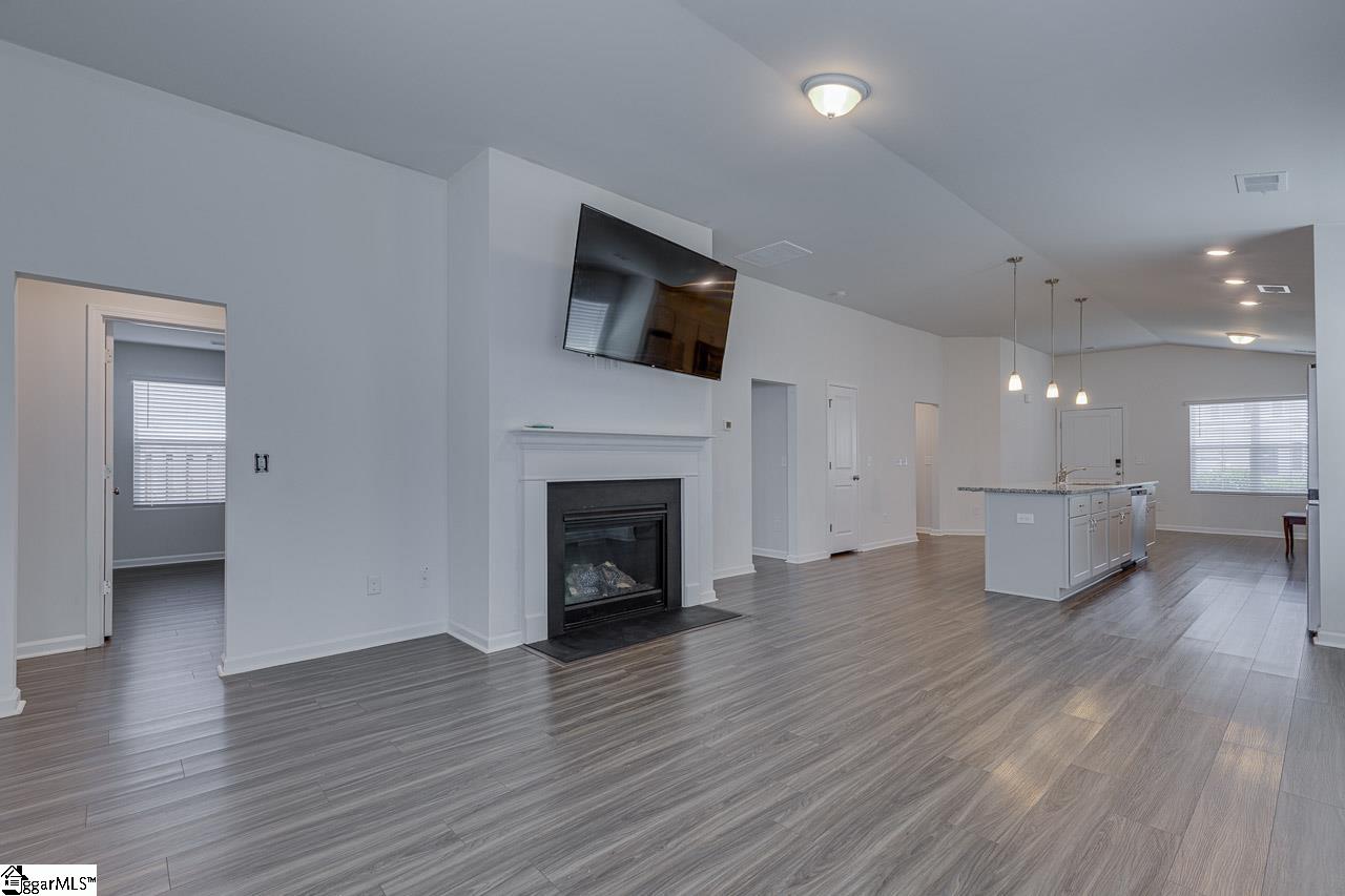 15 Chalet Court Property Photo 5