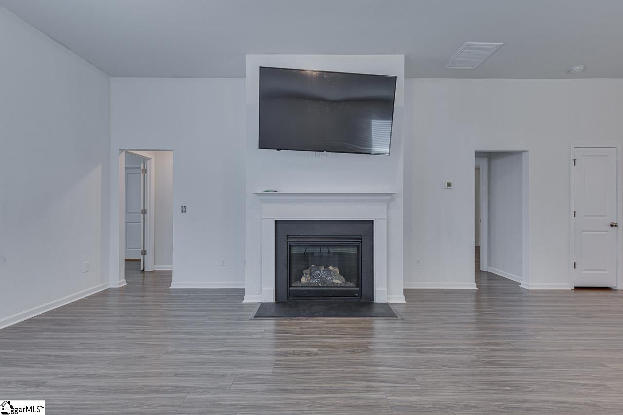 15 Chalet Court Property Photo 6