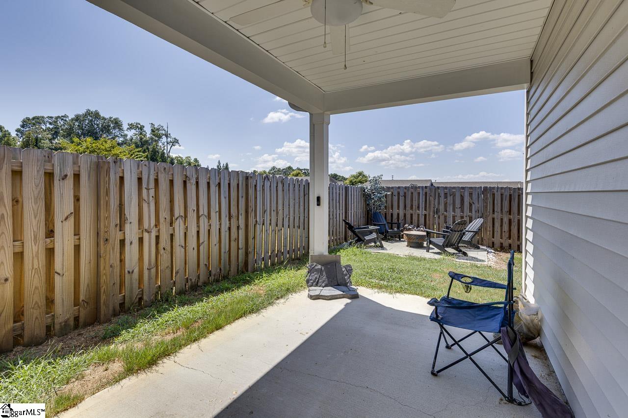 15 Chalet Court Property Photo 36