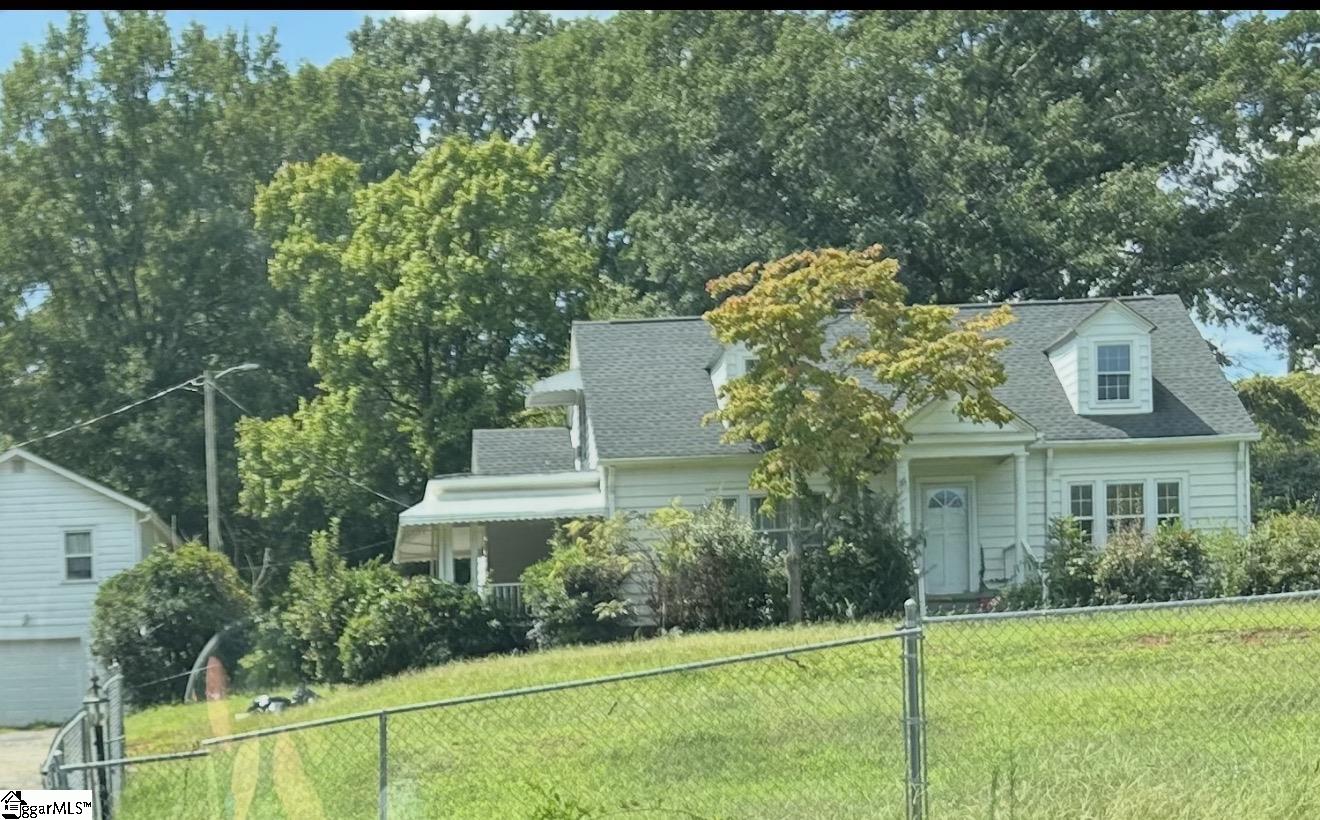 2819 Poinsett Highway Property Photo 3