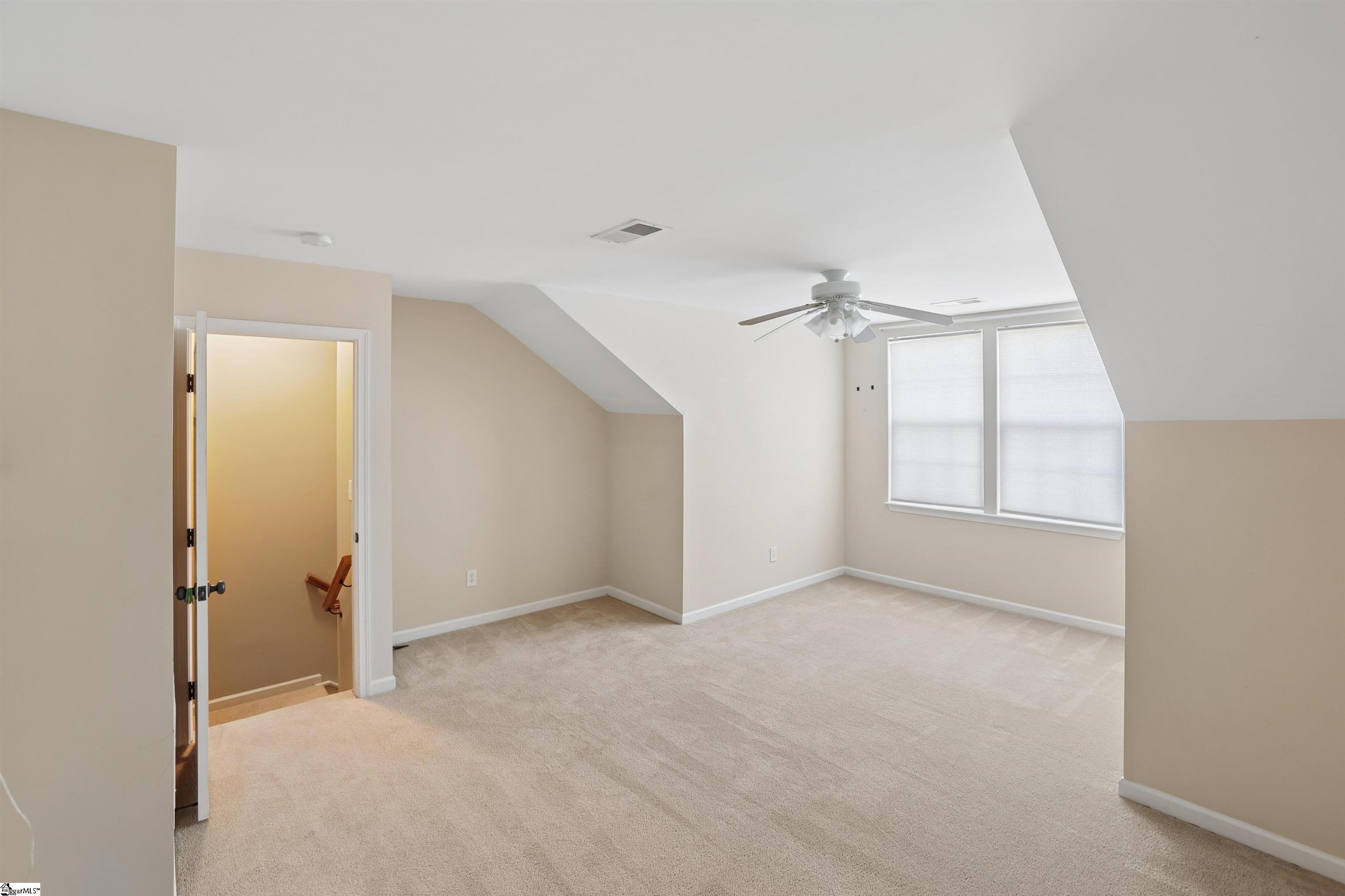 159 Castleton Circle Property Photo 15