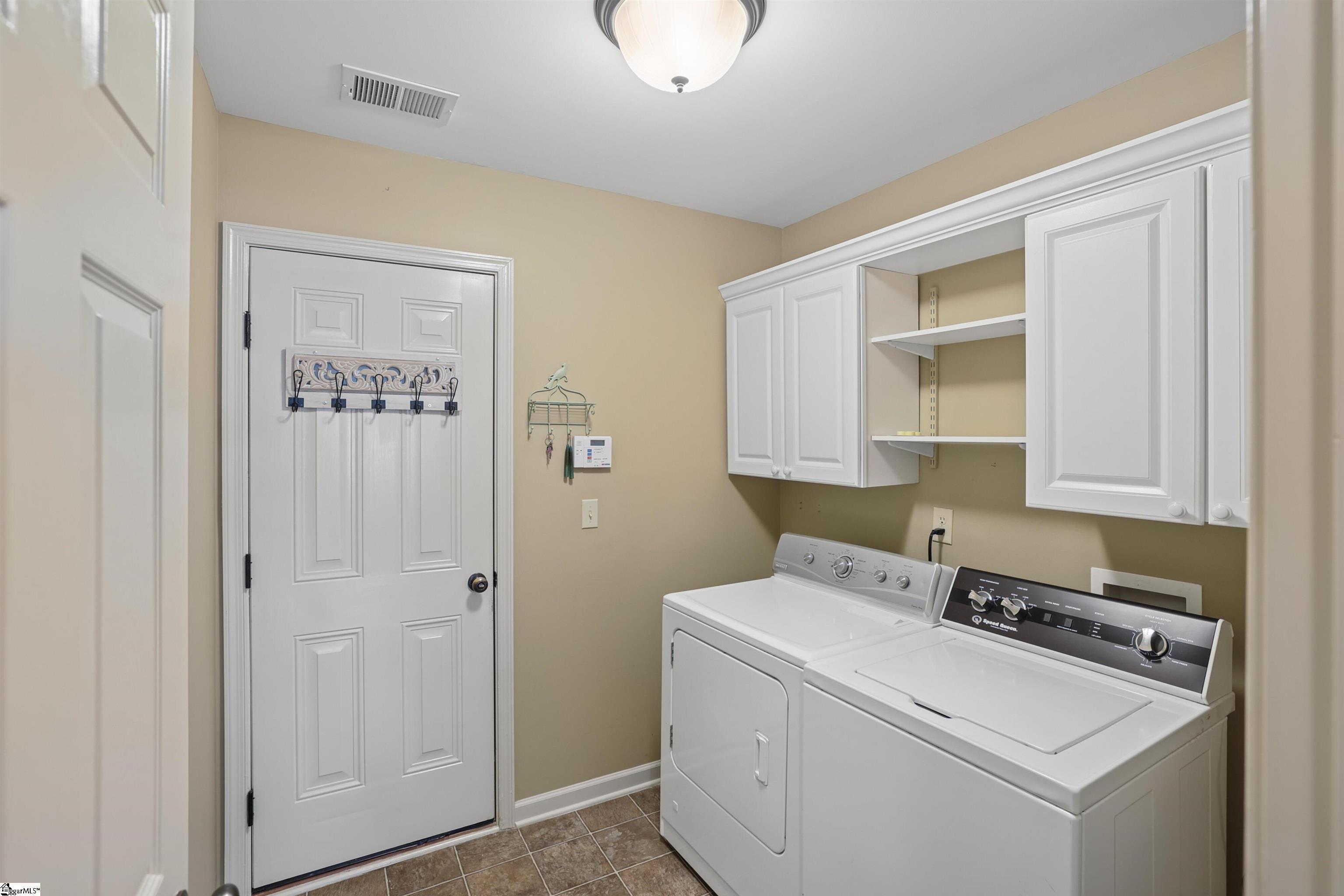 159 Castleton Circle Property Photo 22