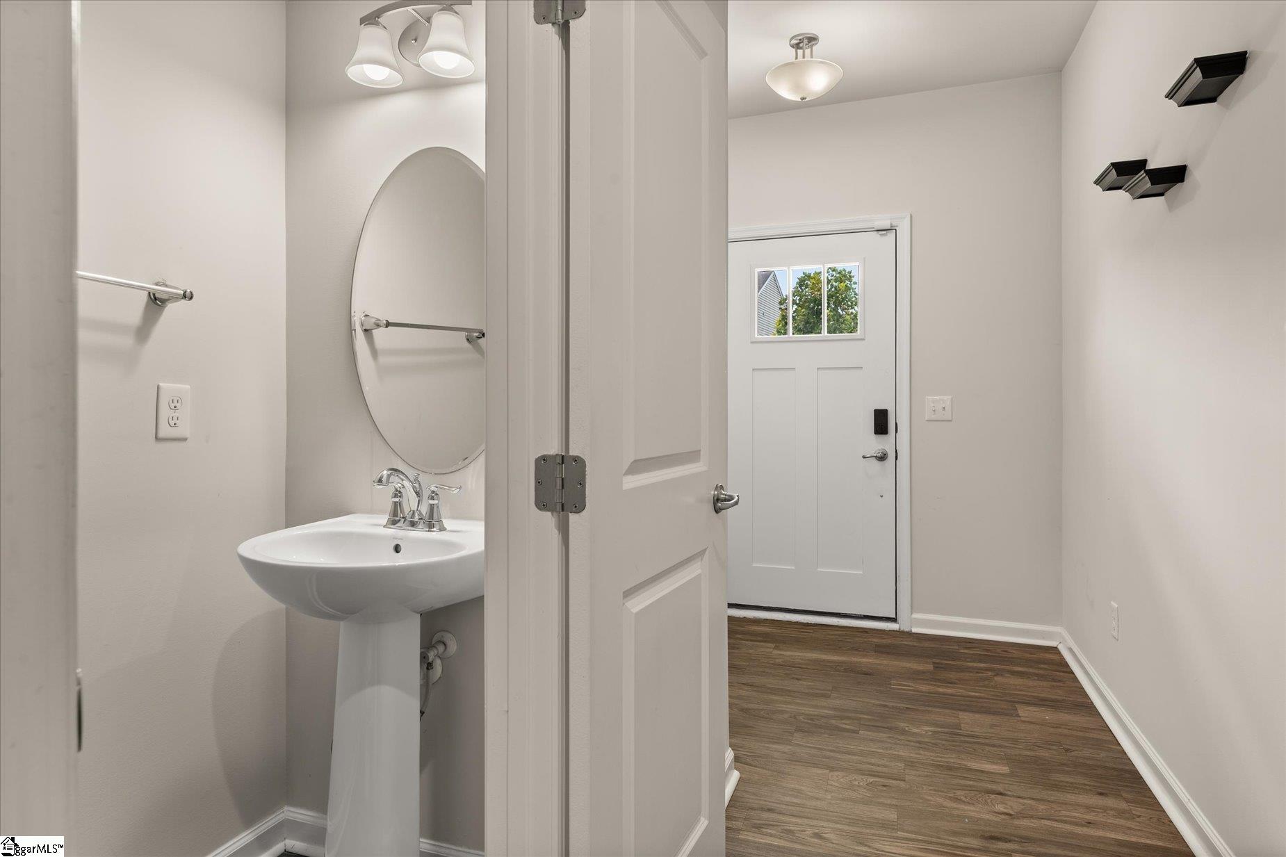 557 Preakness Run Property Photo 8