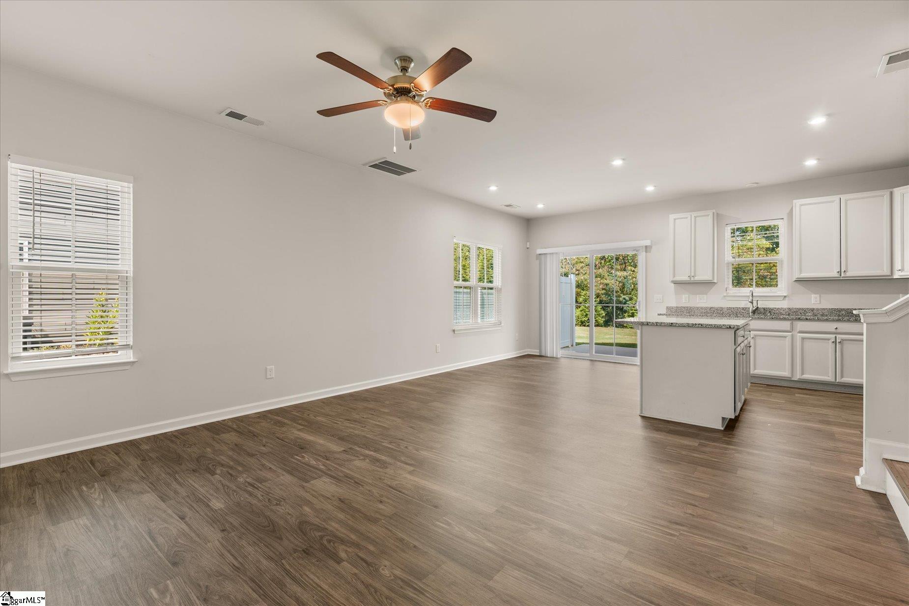 557 Preakness Run Property Photo 9