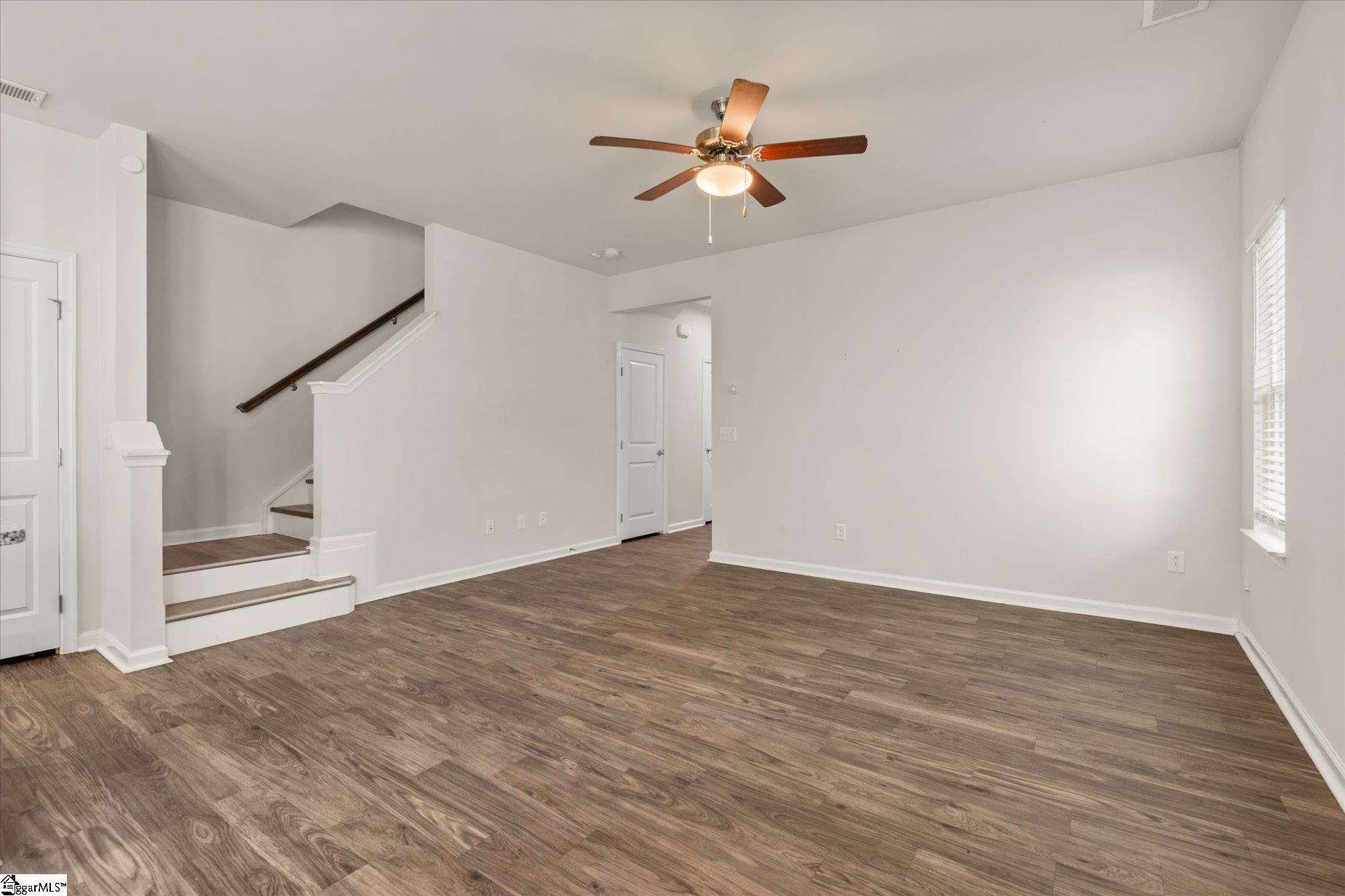 557 Preakness Run Property Photo 11