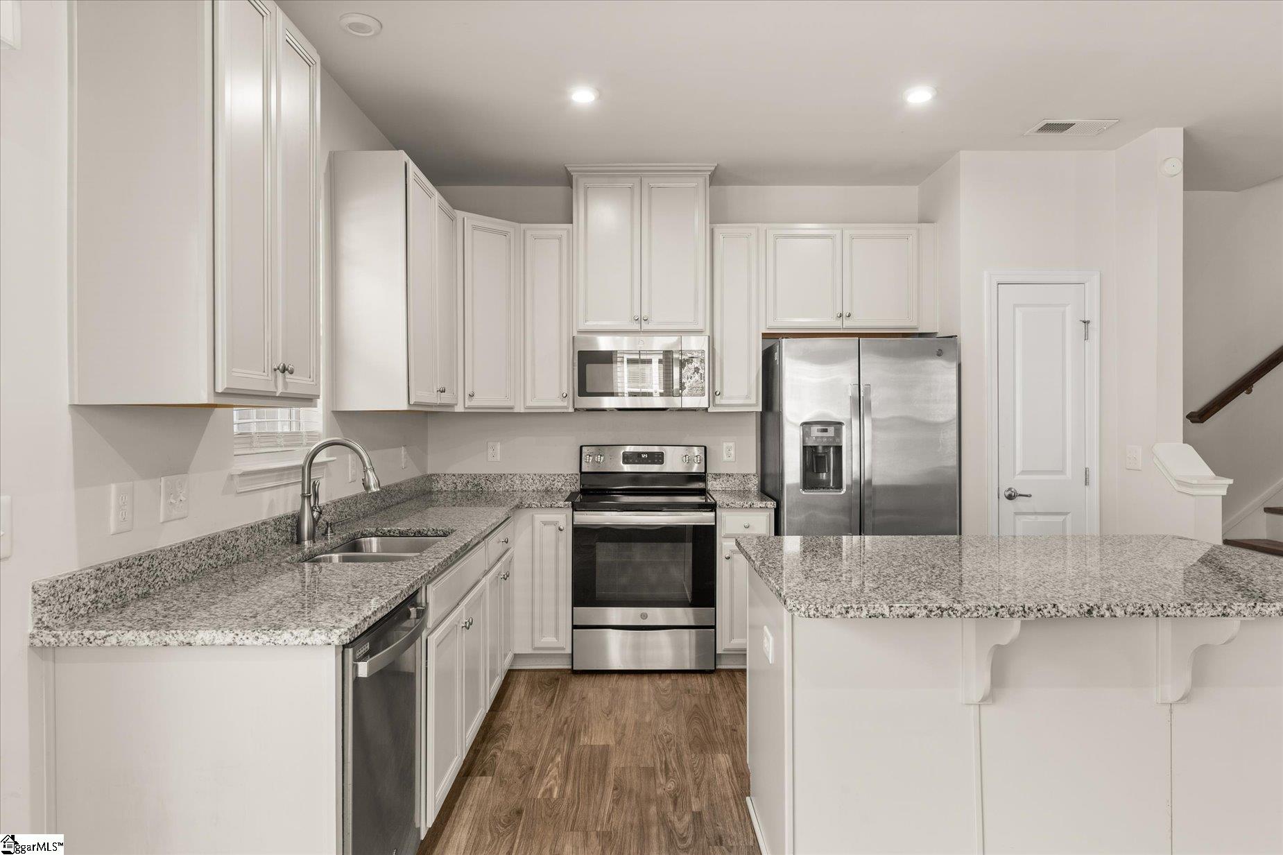 557 Preakness Run Property Photo 16