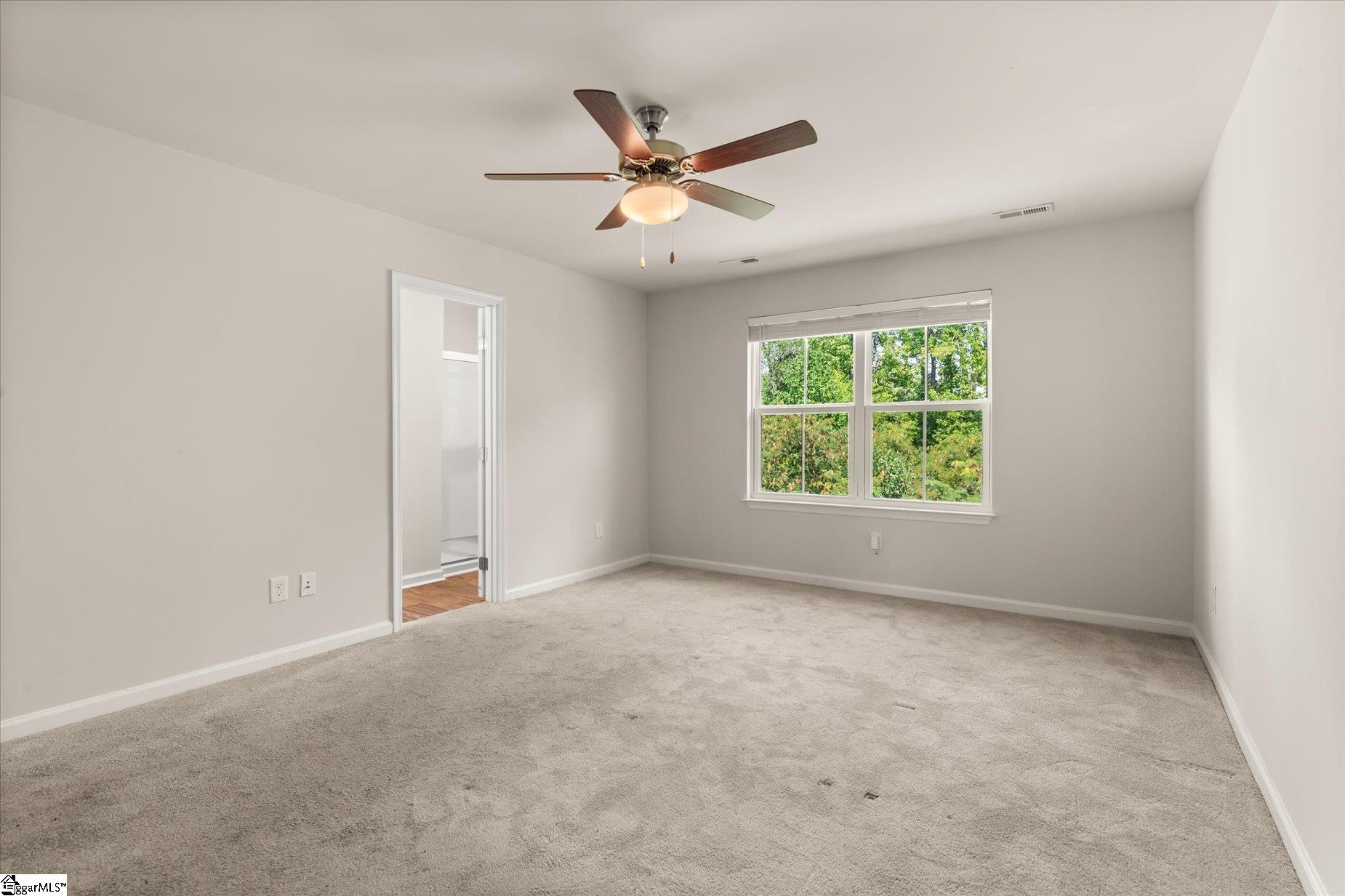557 Preakness Run Property Photo 24