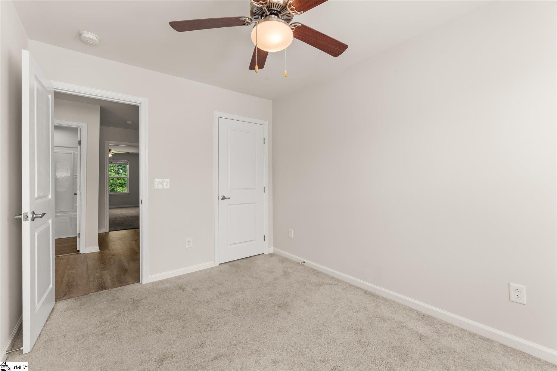 557 Preakness Run Property Photo 34