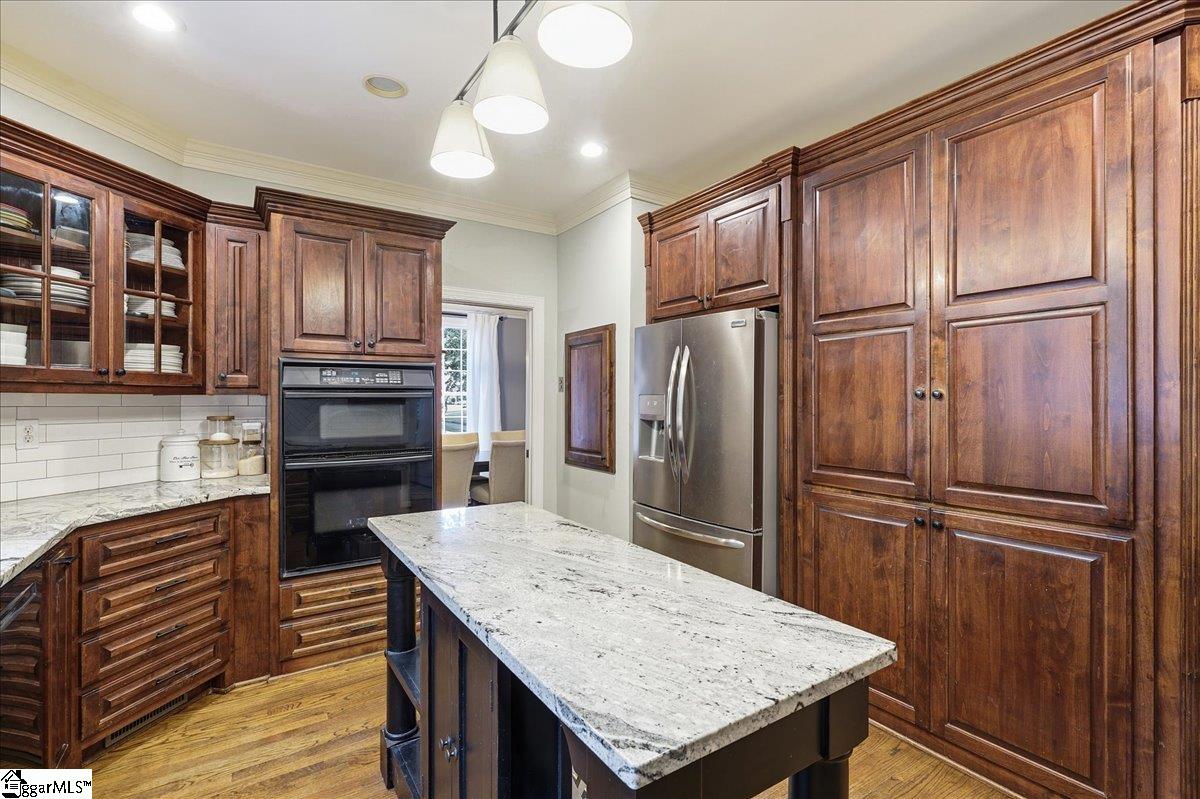 309 Chancellors Park Court Property Photo 16