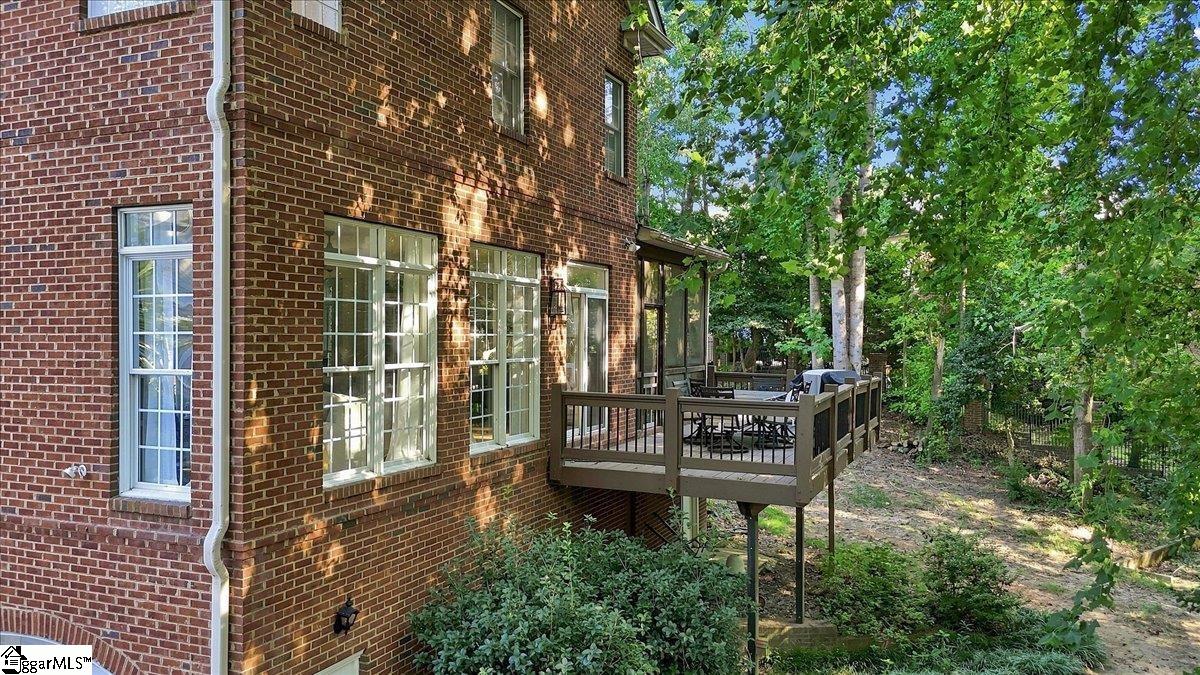 309 Chancellors Park Court Property Photo 42