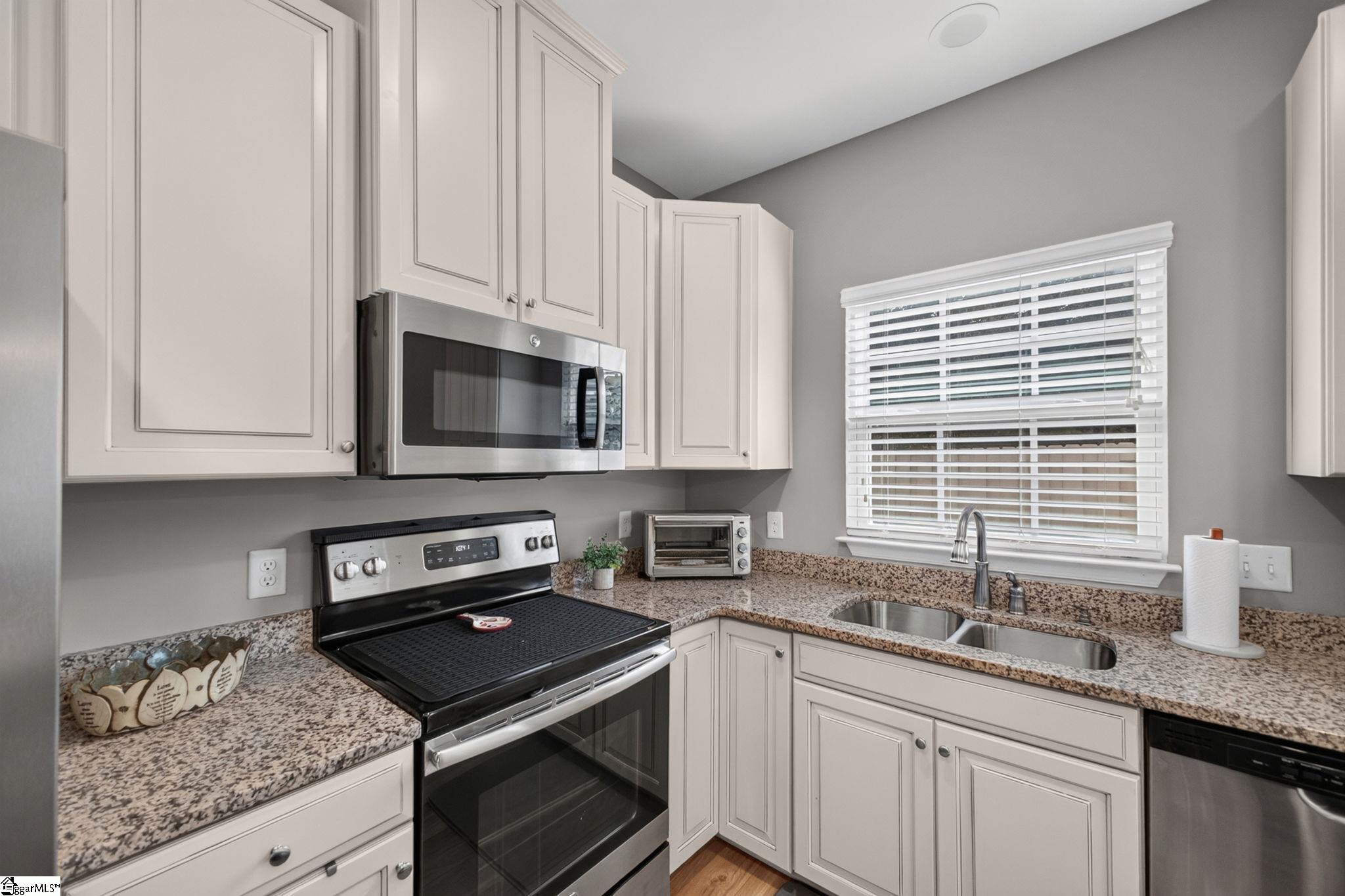 114 Emerywood Lane Property Photo 15