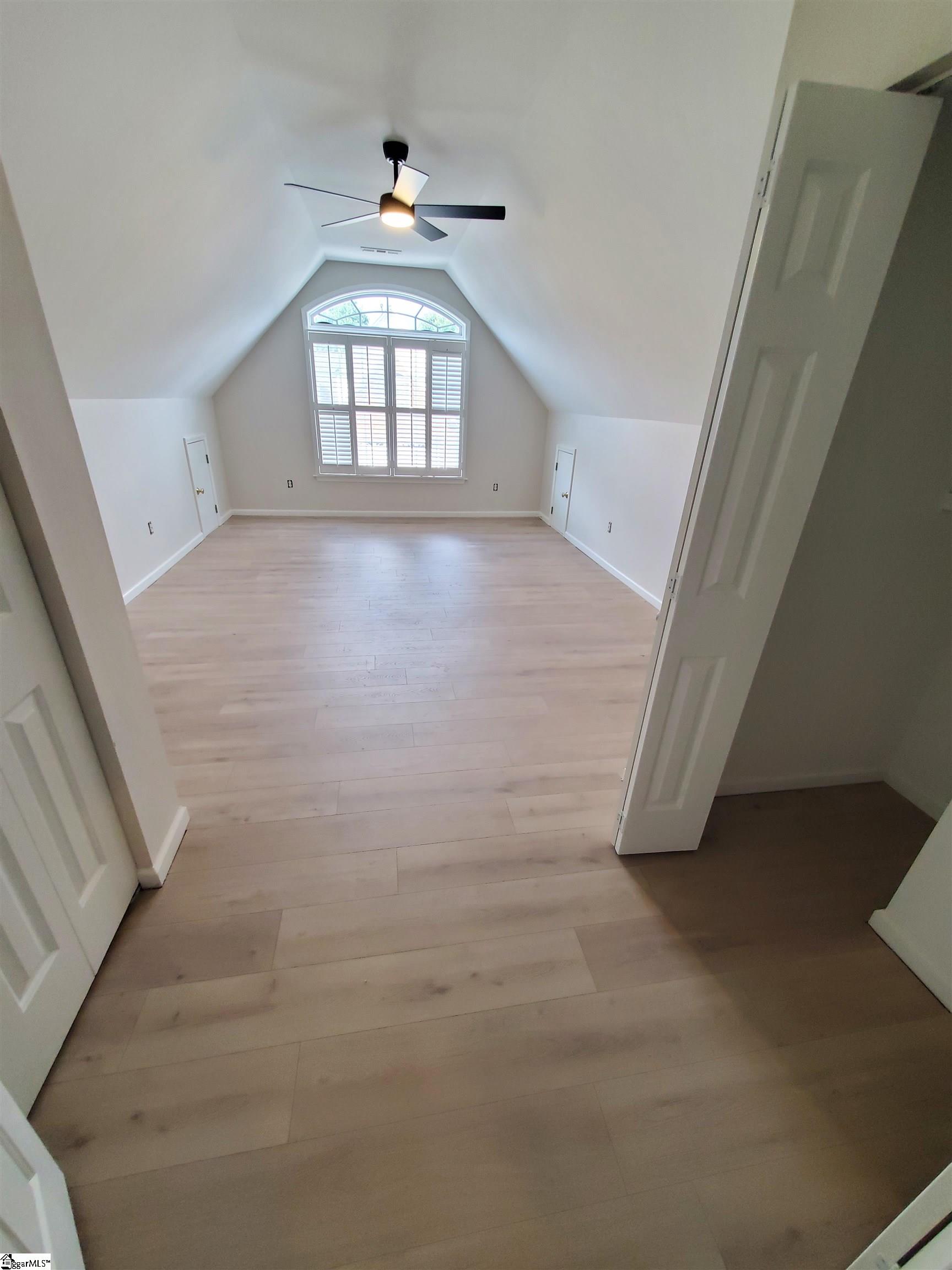 648 Ivybrooke Avenue Property Photo 9