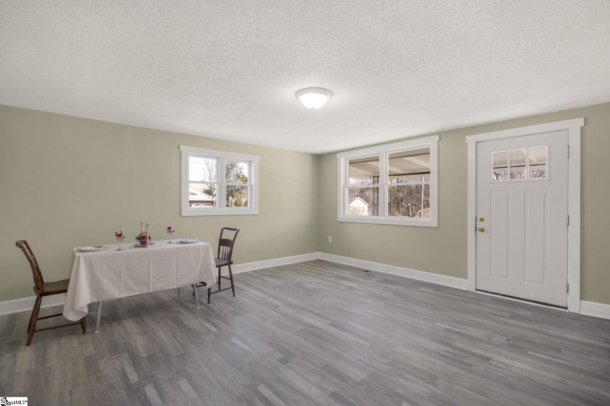 107 Boyd Avenue Property Photo 8