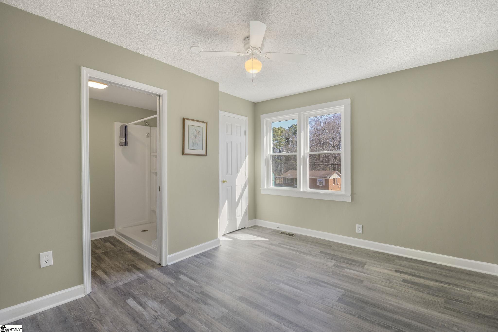 107 Boyd Avenue Property Photo 17