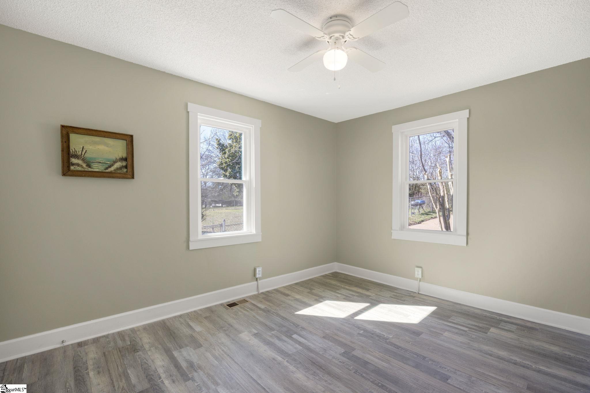107 Boyd Avenue Property Photo 25