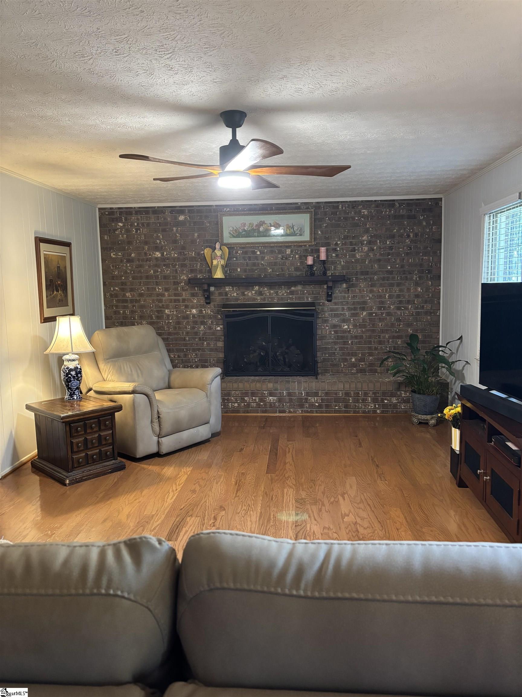100 Laconia Drive Property Photo 10