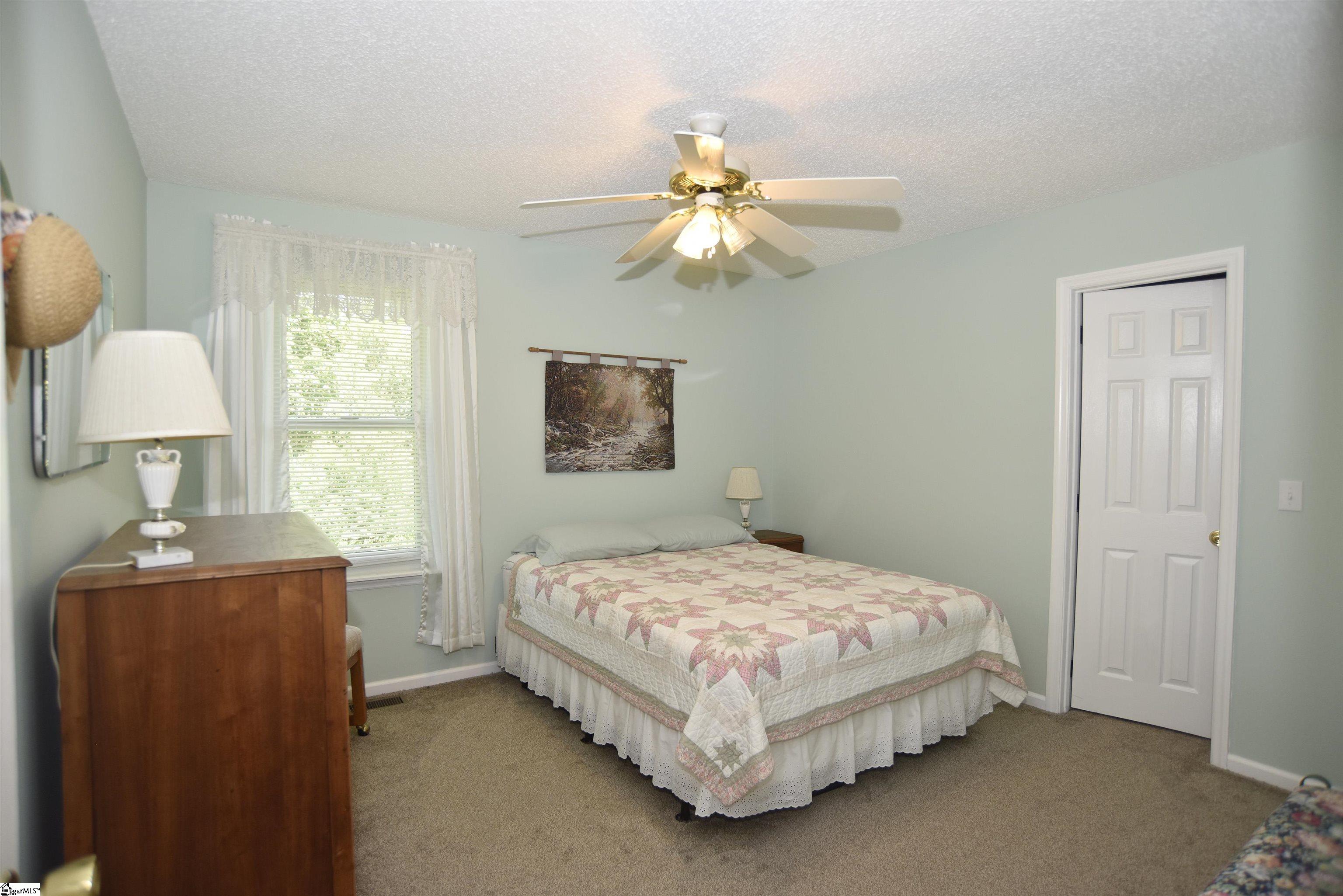 200 Sheffield Road Property Photo 27