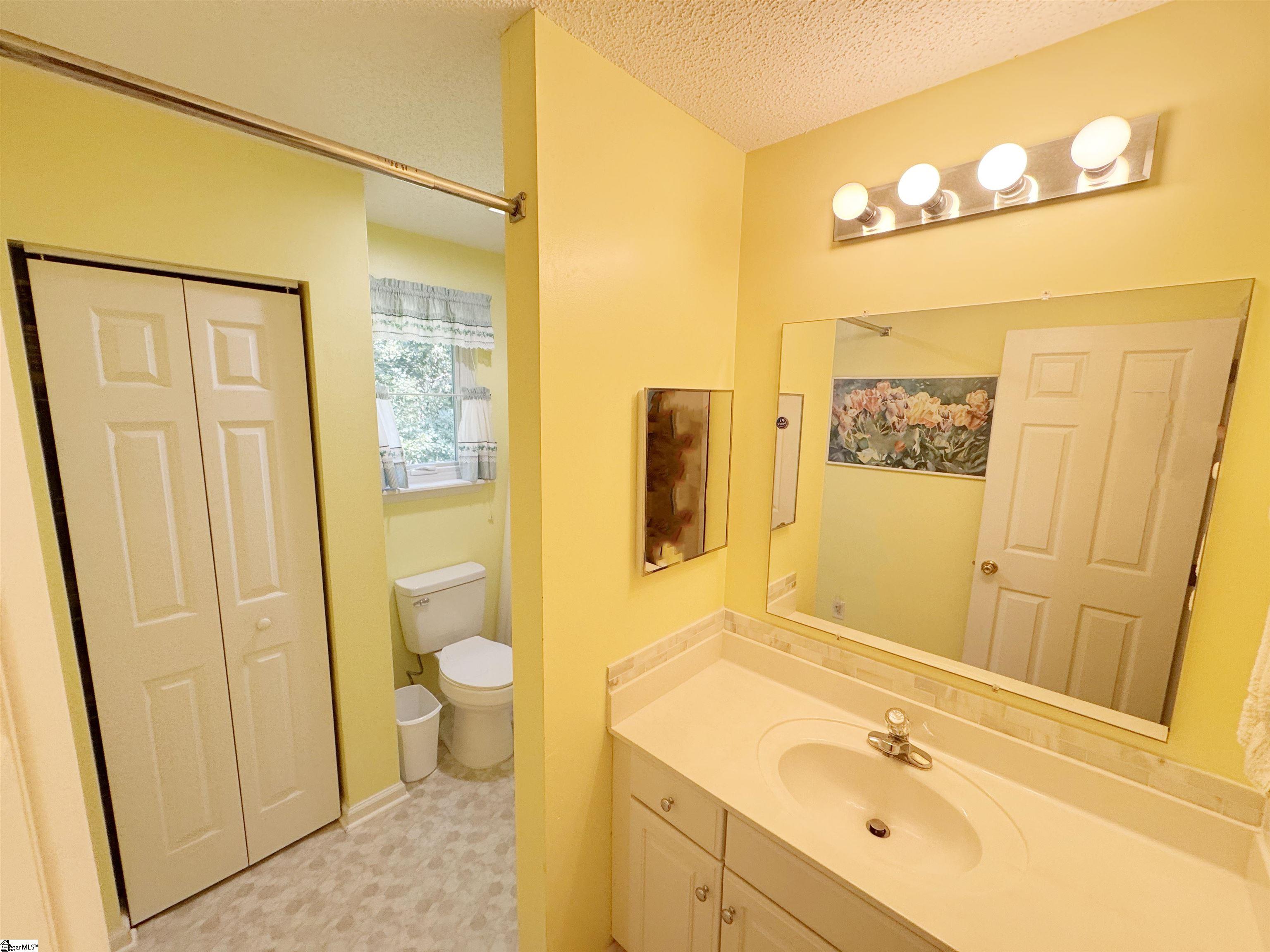 200 Sheffield Road Property Photo 30
