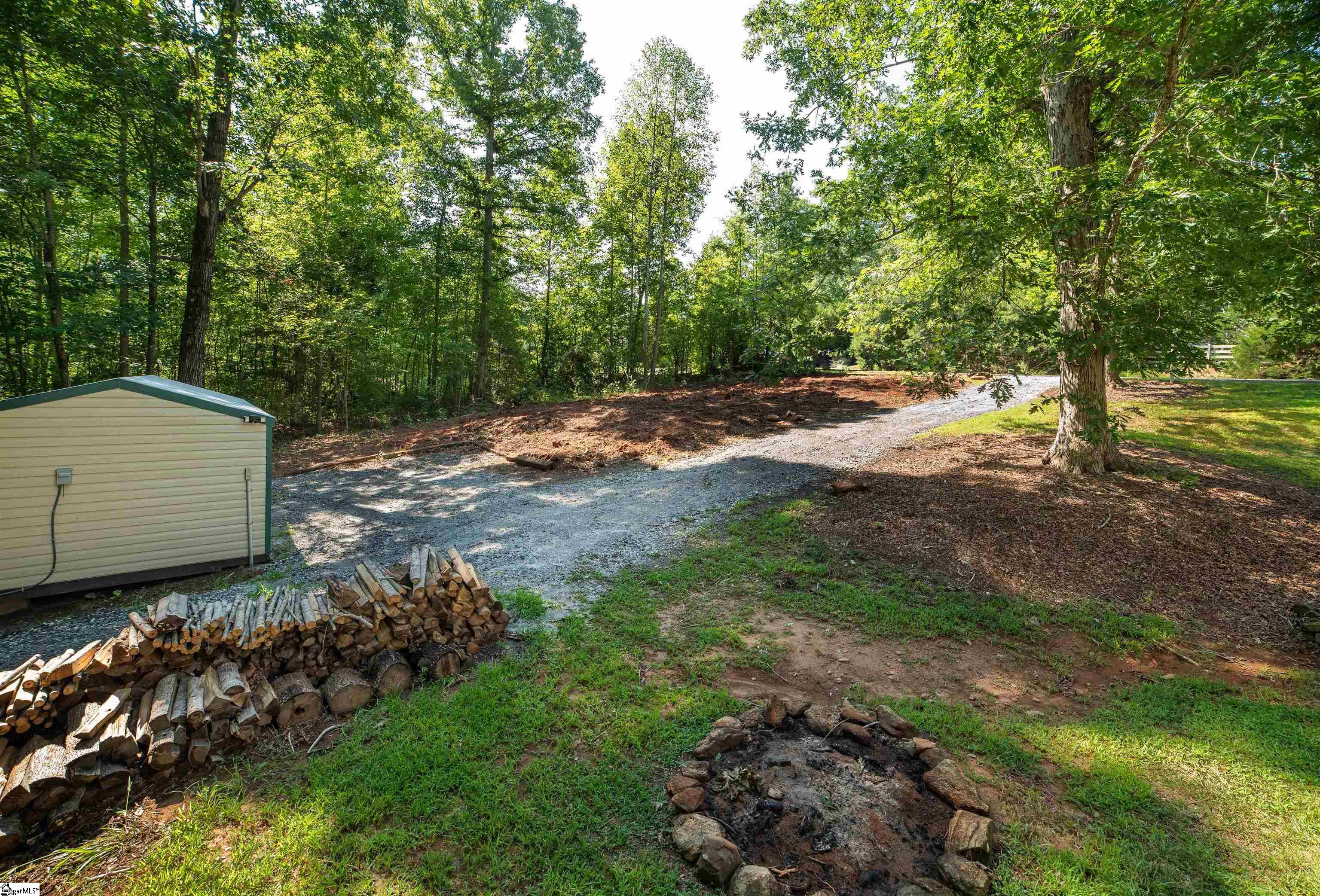 17 Cardo Lane Property Photo 4