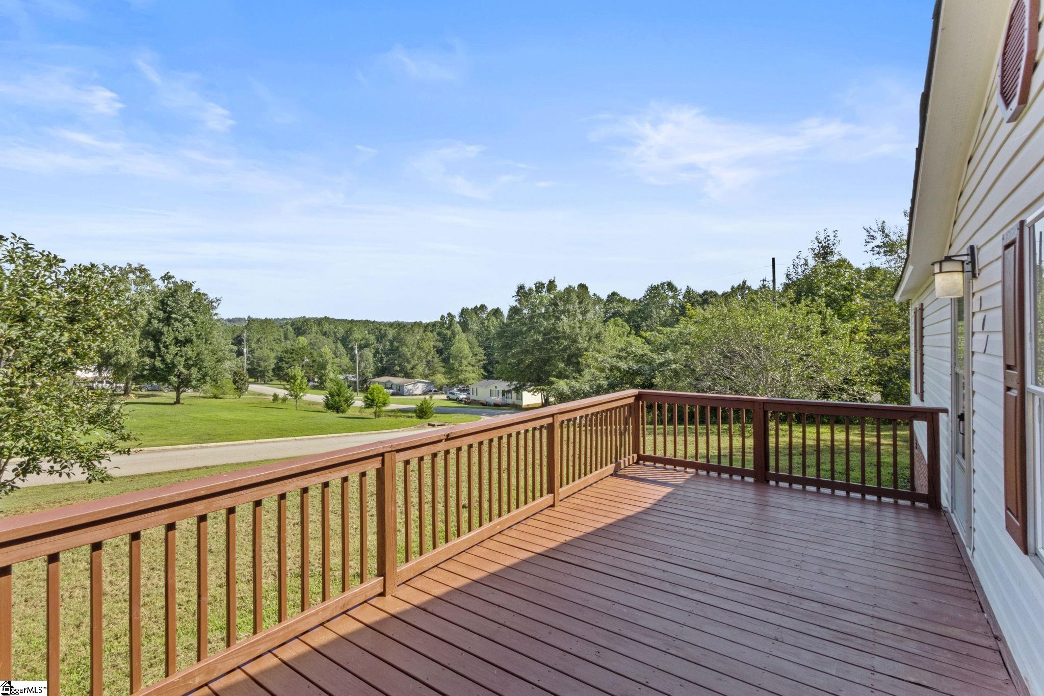 101 Redfern Court Property Photo 3