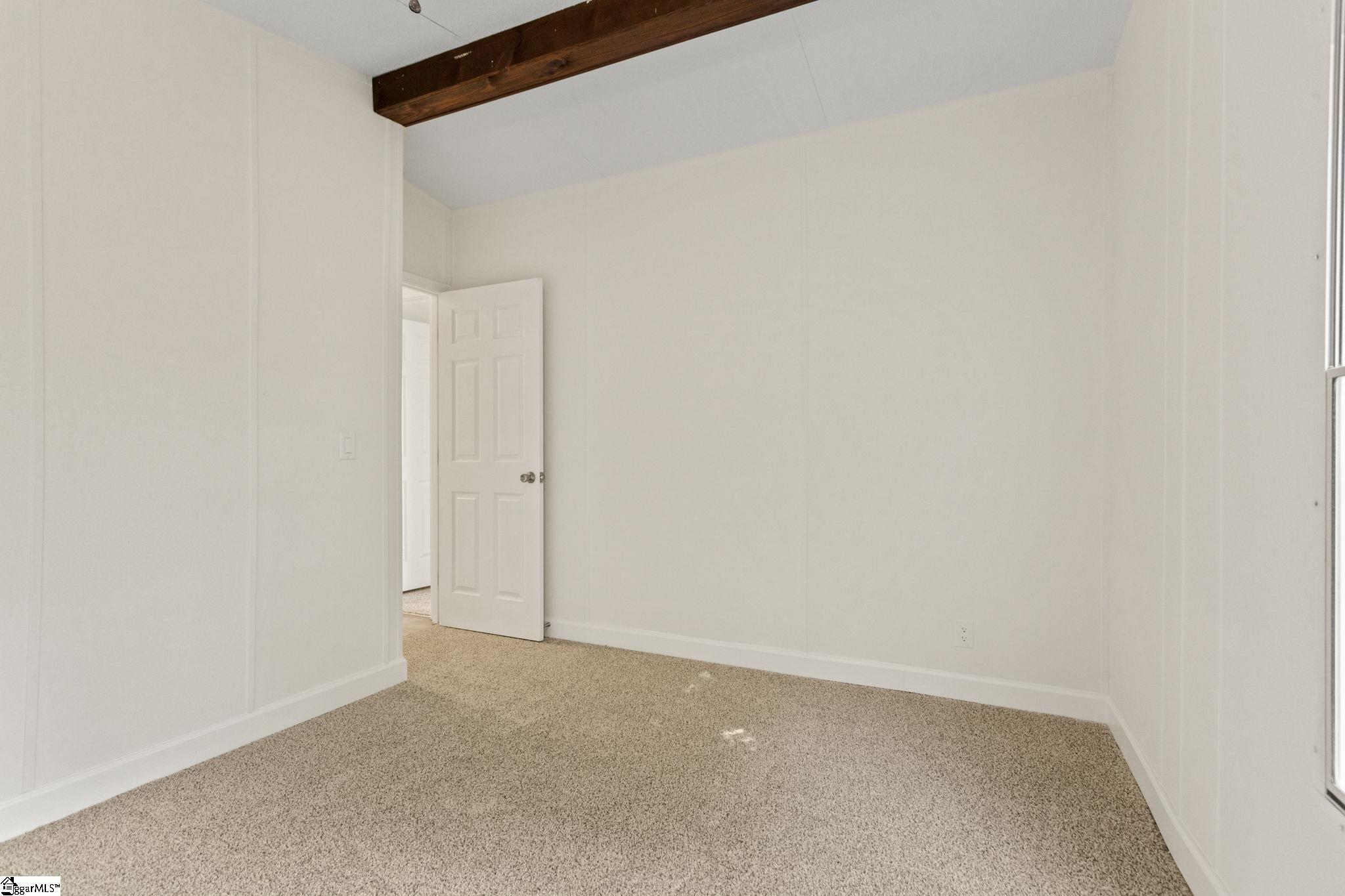 101 Redfern Court Property Photo 26