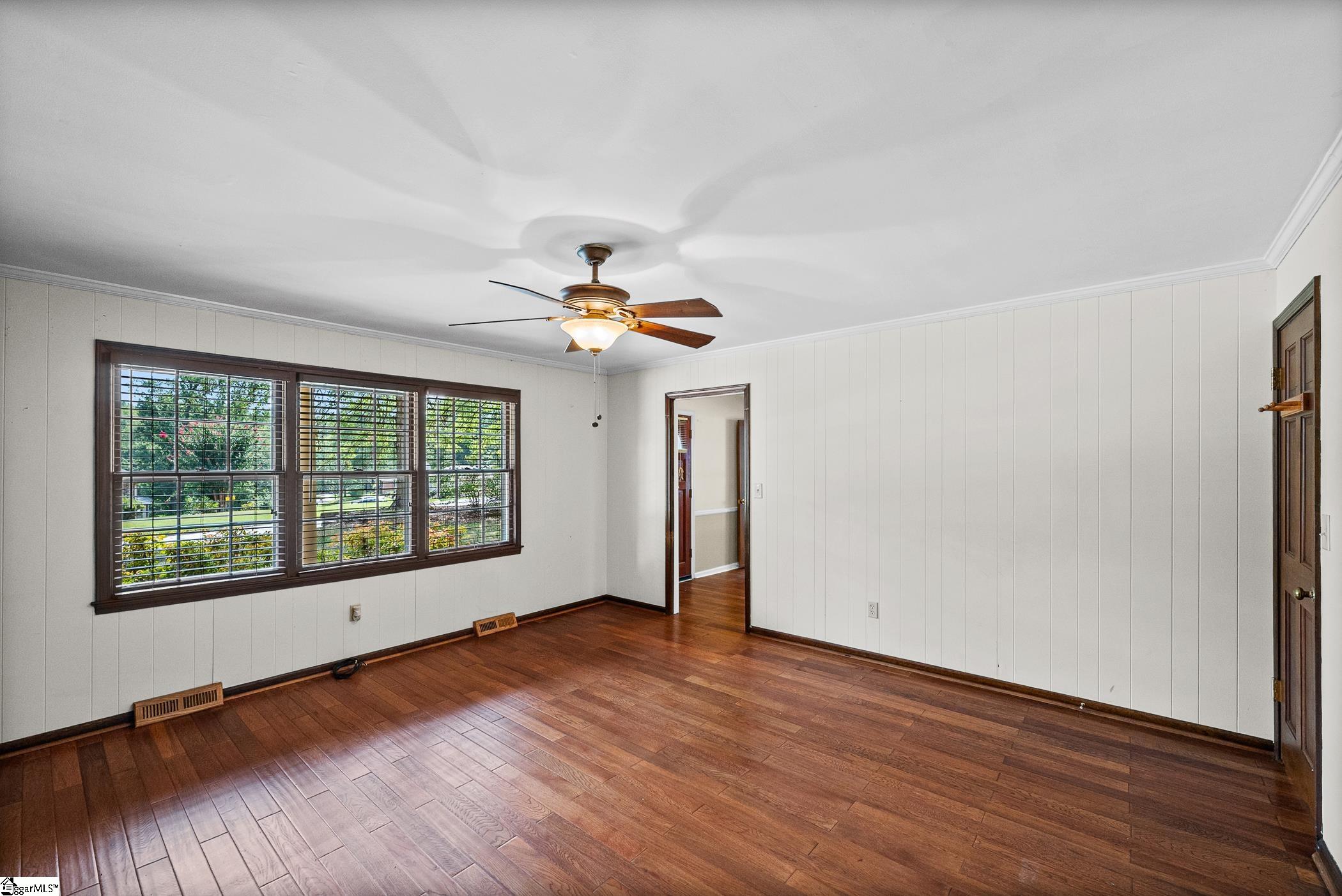 121 Brookbend Road Property Photo 7