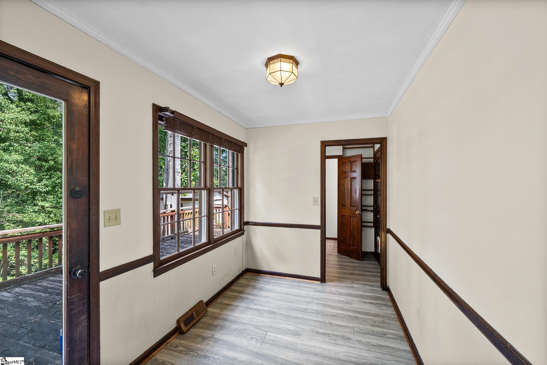 121 Brookbend Road Property Photo 8