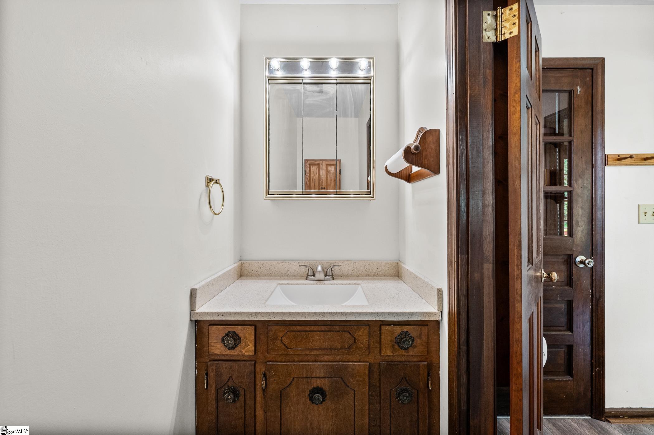 121 Brookbend Road Property Photo 11