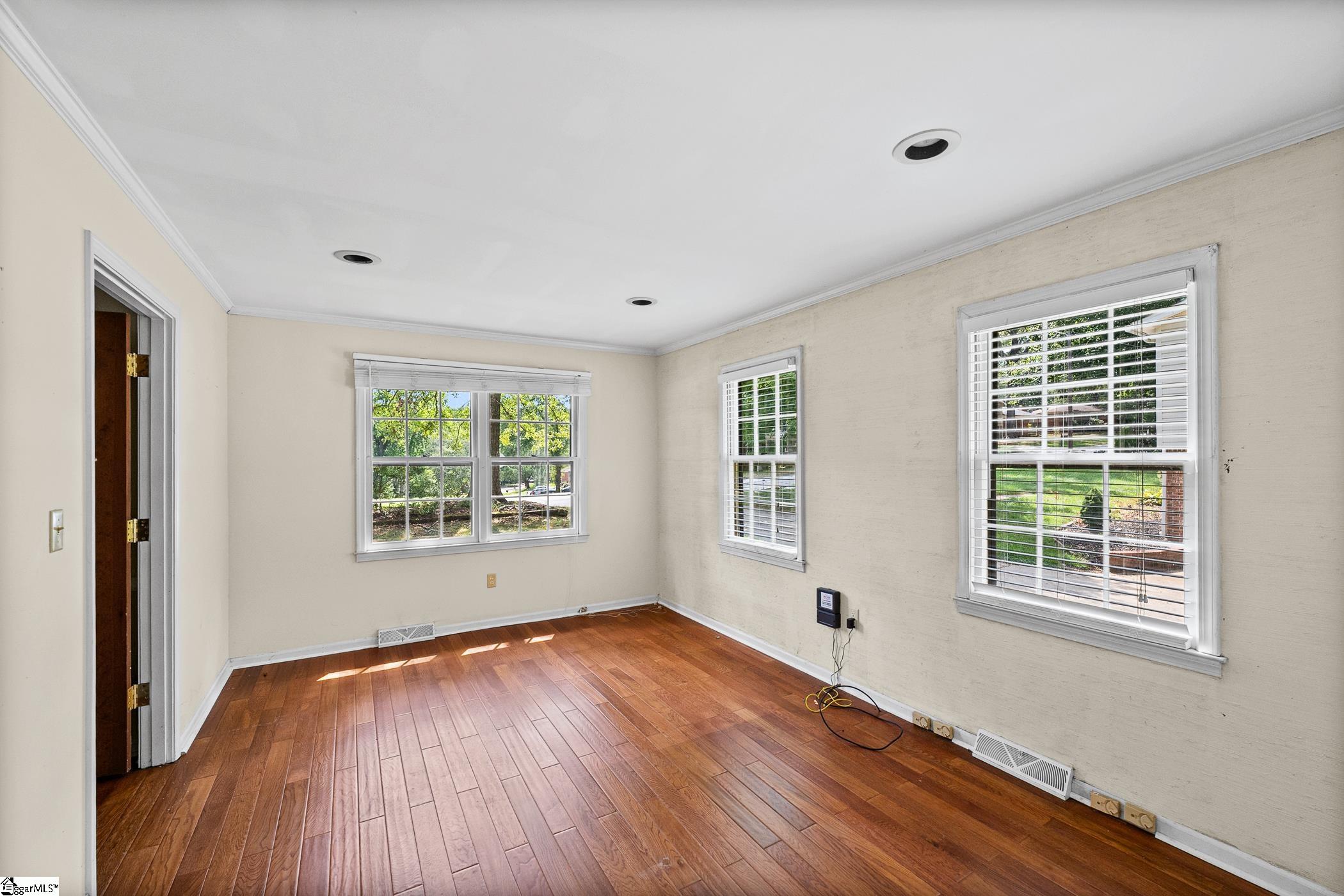 121 Brookbend Road Property Photo 18