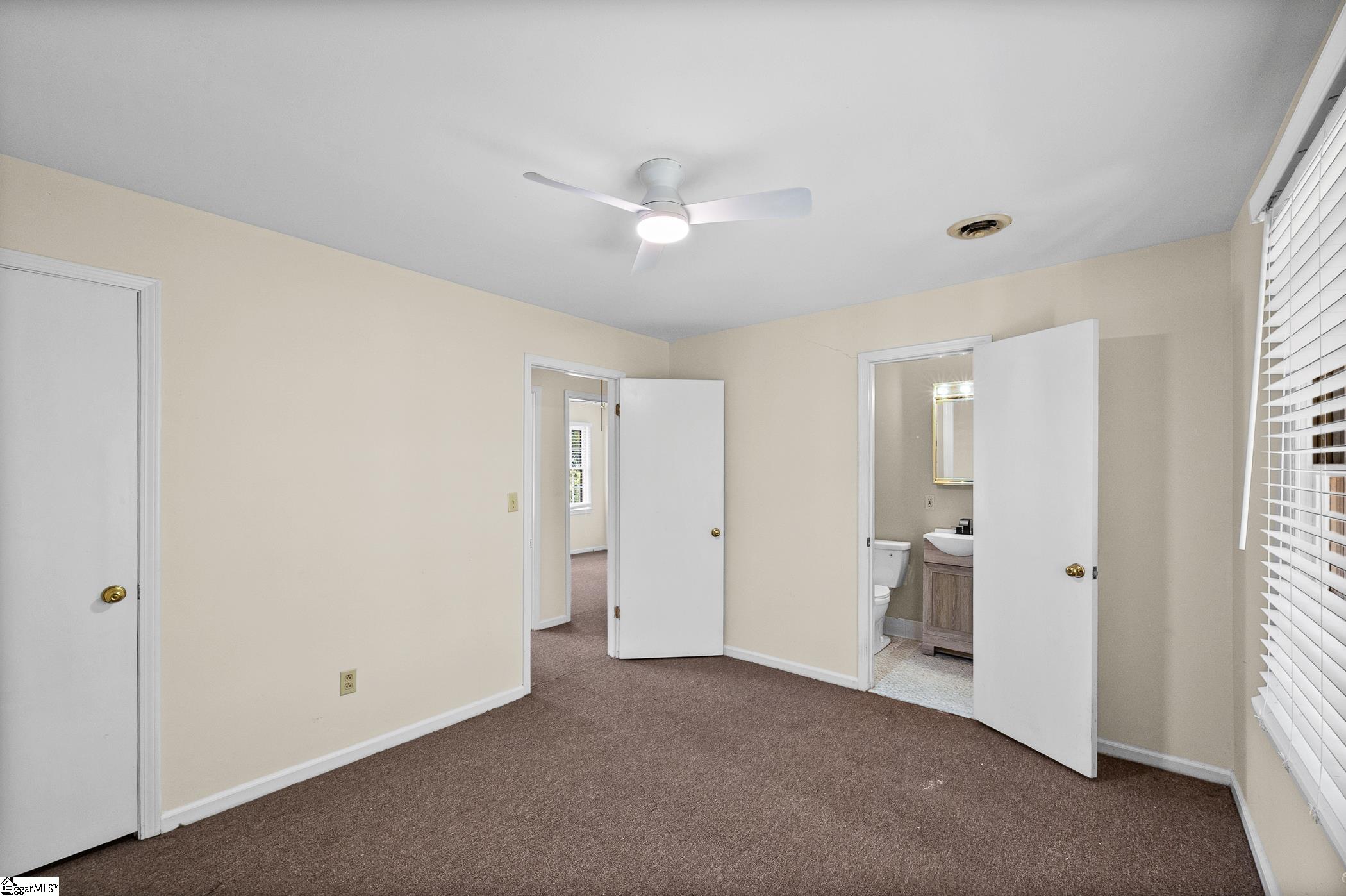 121 Brookbend Road Property Photo 23