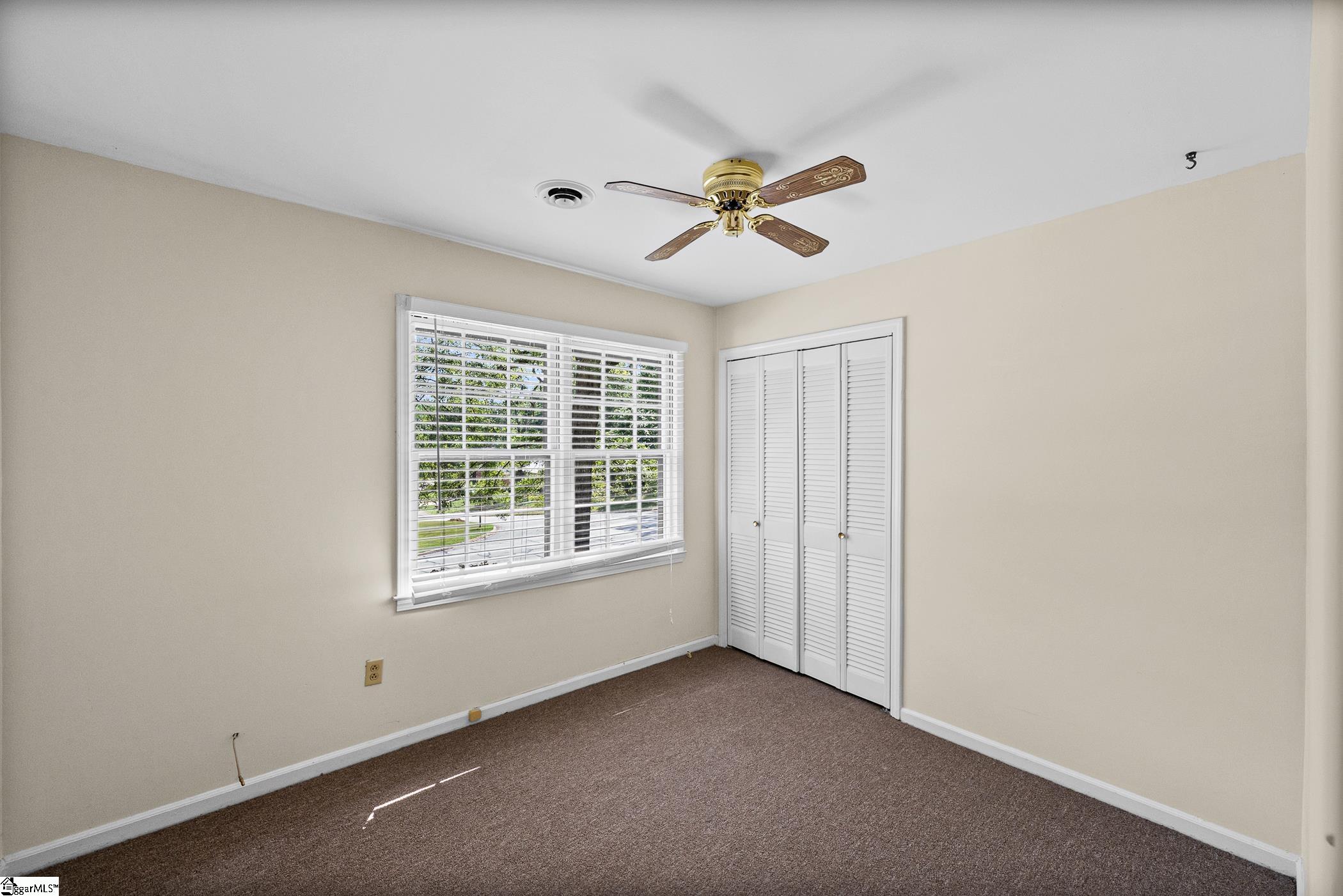 121 Brookbend Road Property Photo 27