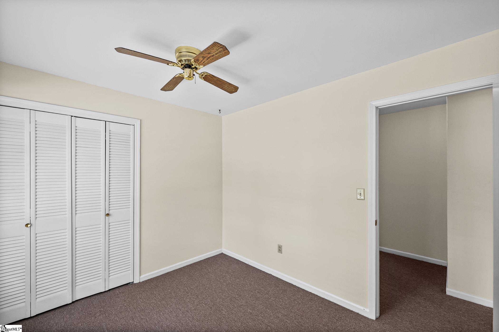 121 Brookbend Road Property Photo 28