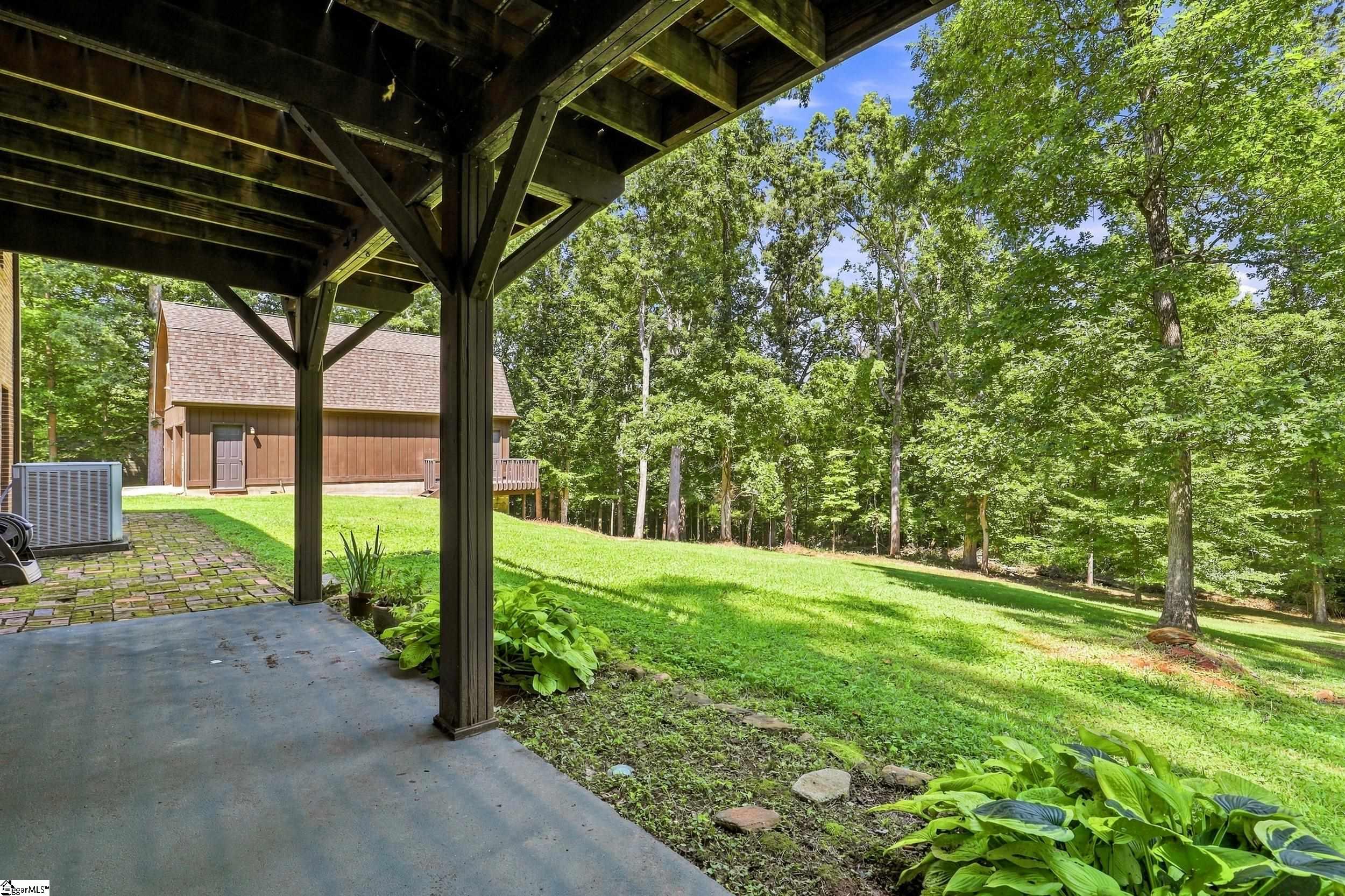 4 Riverview Drive Property Photo 32