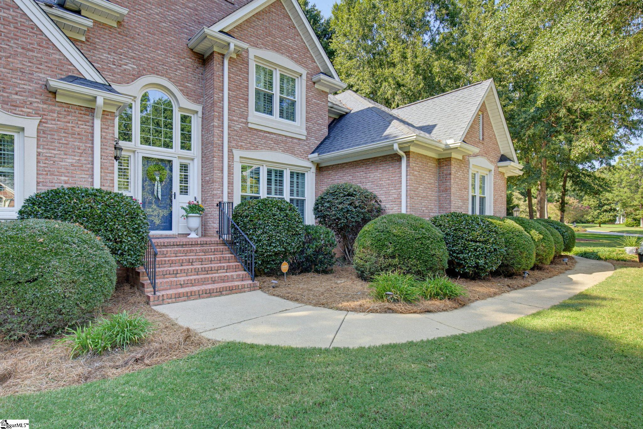 205 Alender Way Property Photo 4