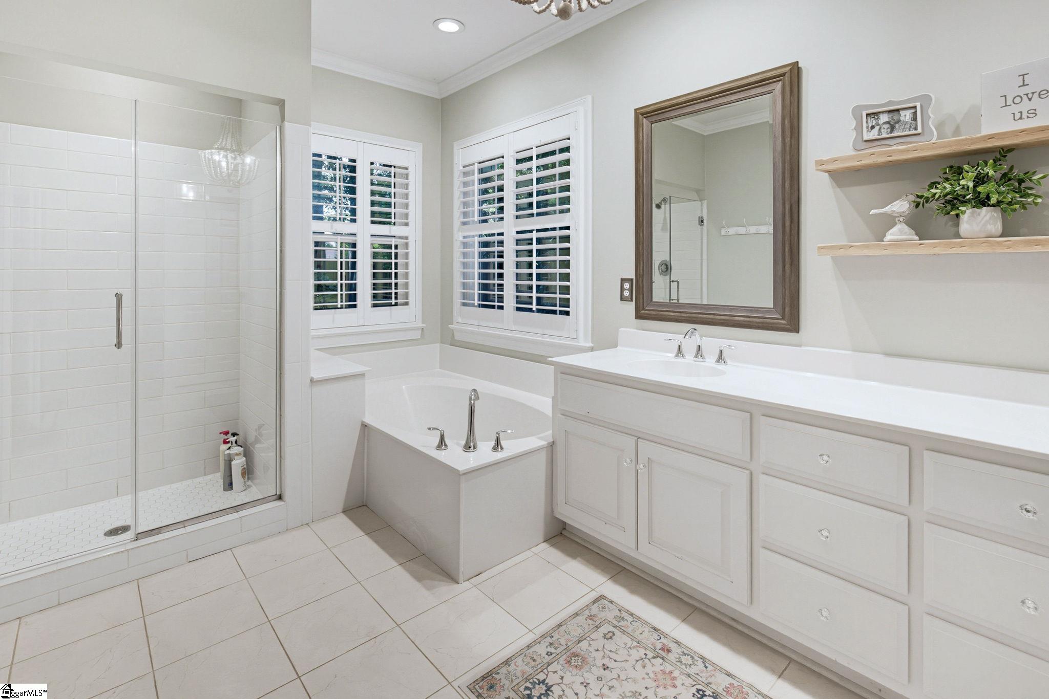 205 Alender Way Property Photo 21