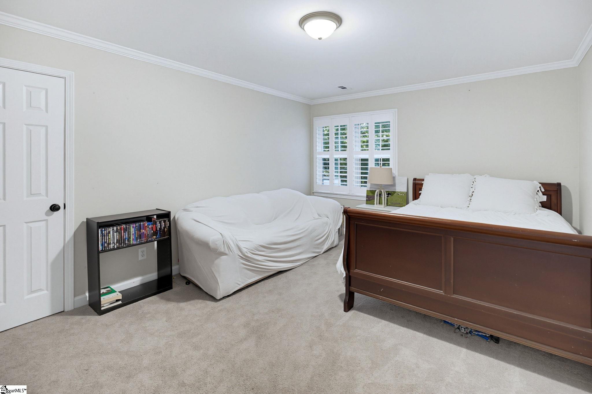 205 Alender Way Property Photo 34