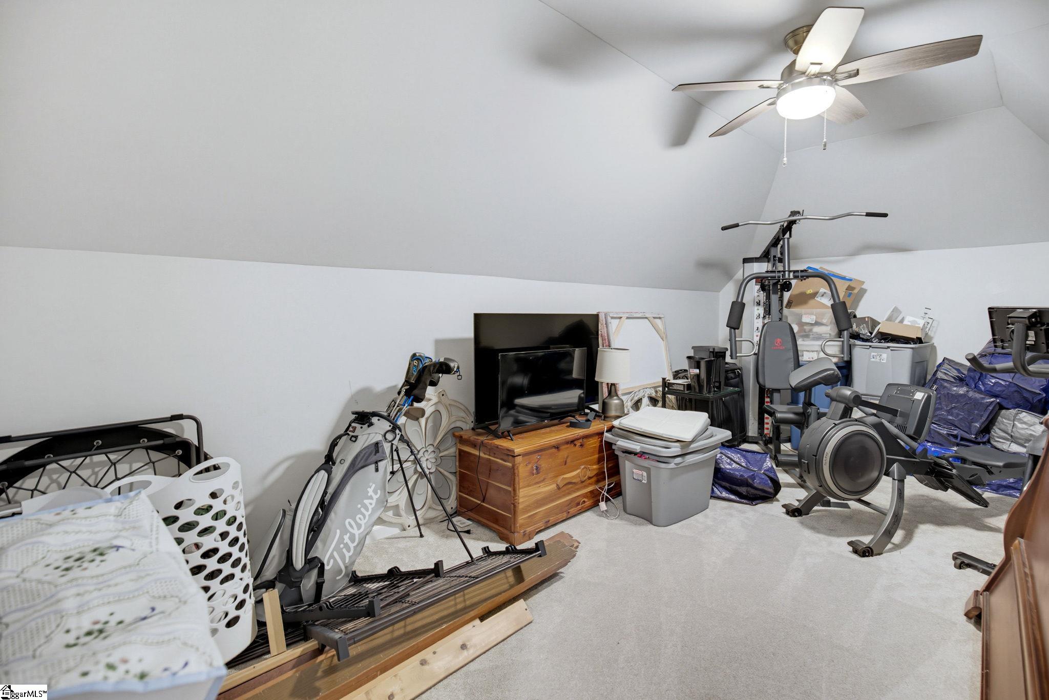 205 Alender Way Property Photo 35