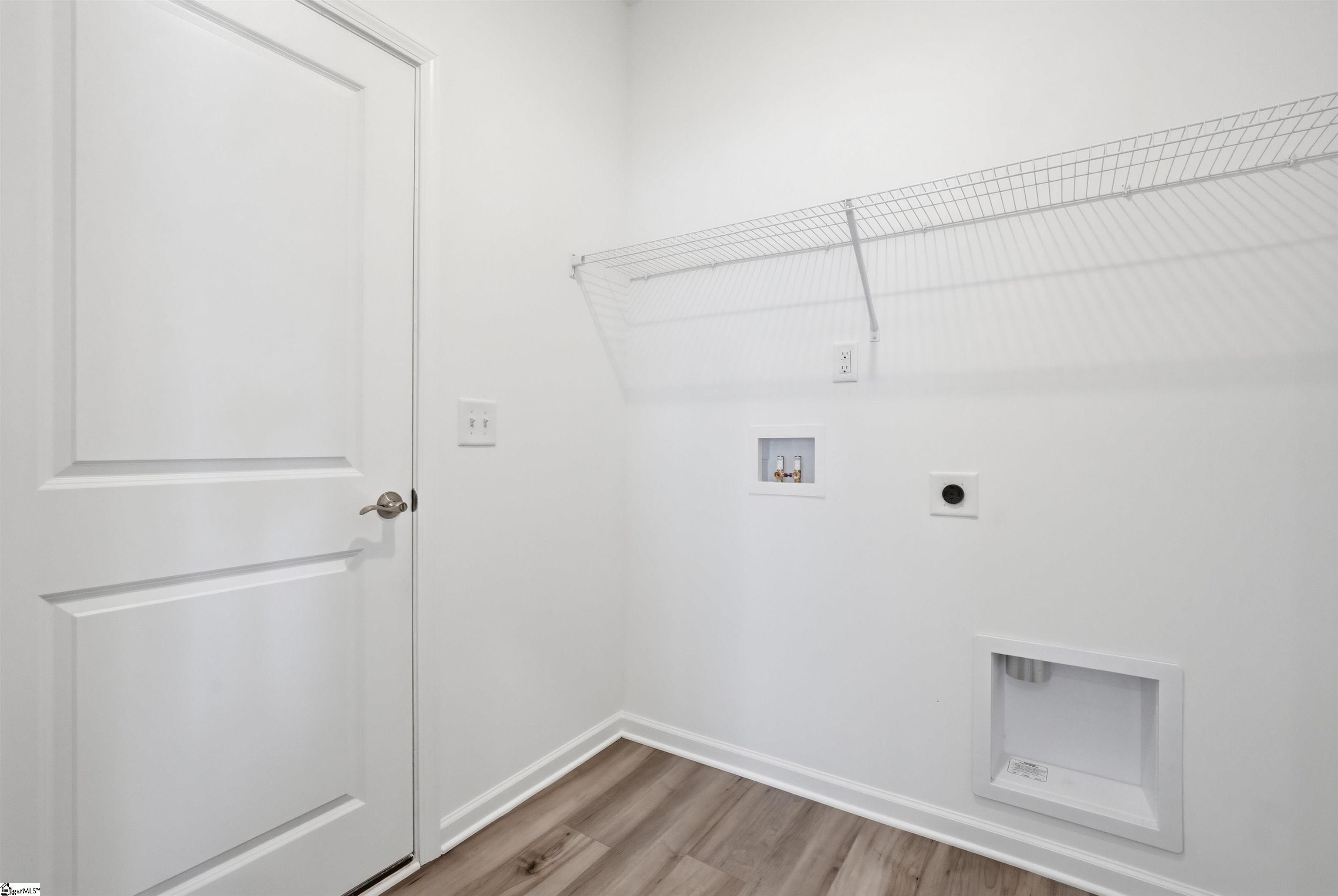 173 Farmwell Drive Property Photo 24
