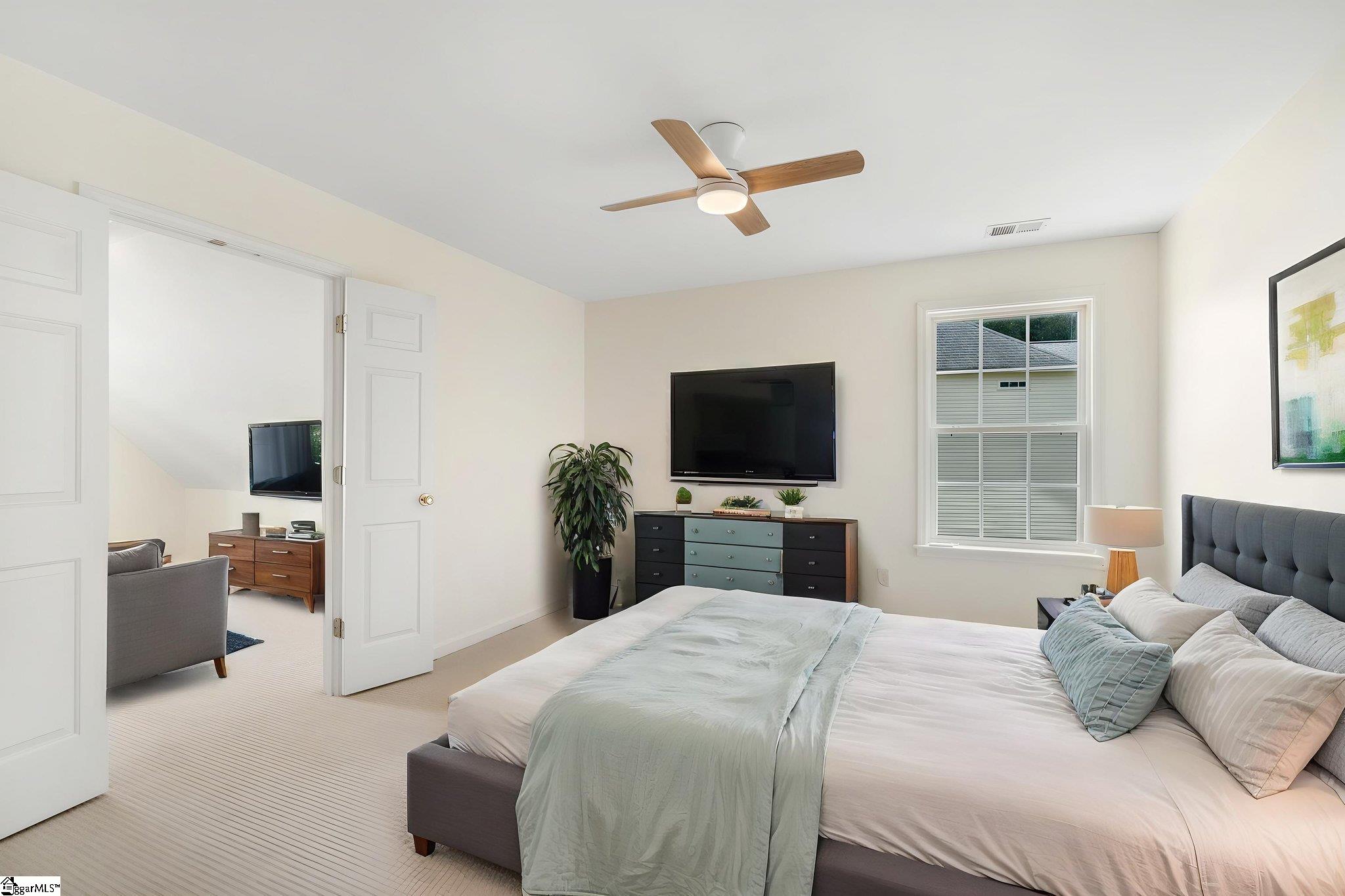 606 Heathercrest Court Property Photo 32