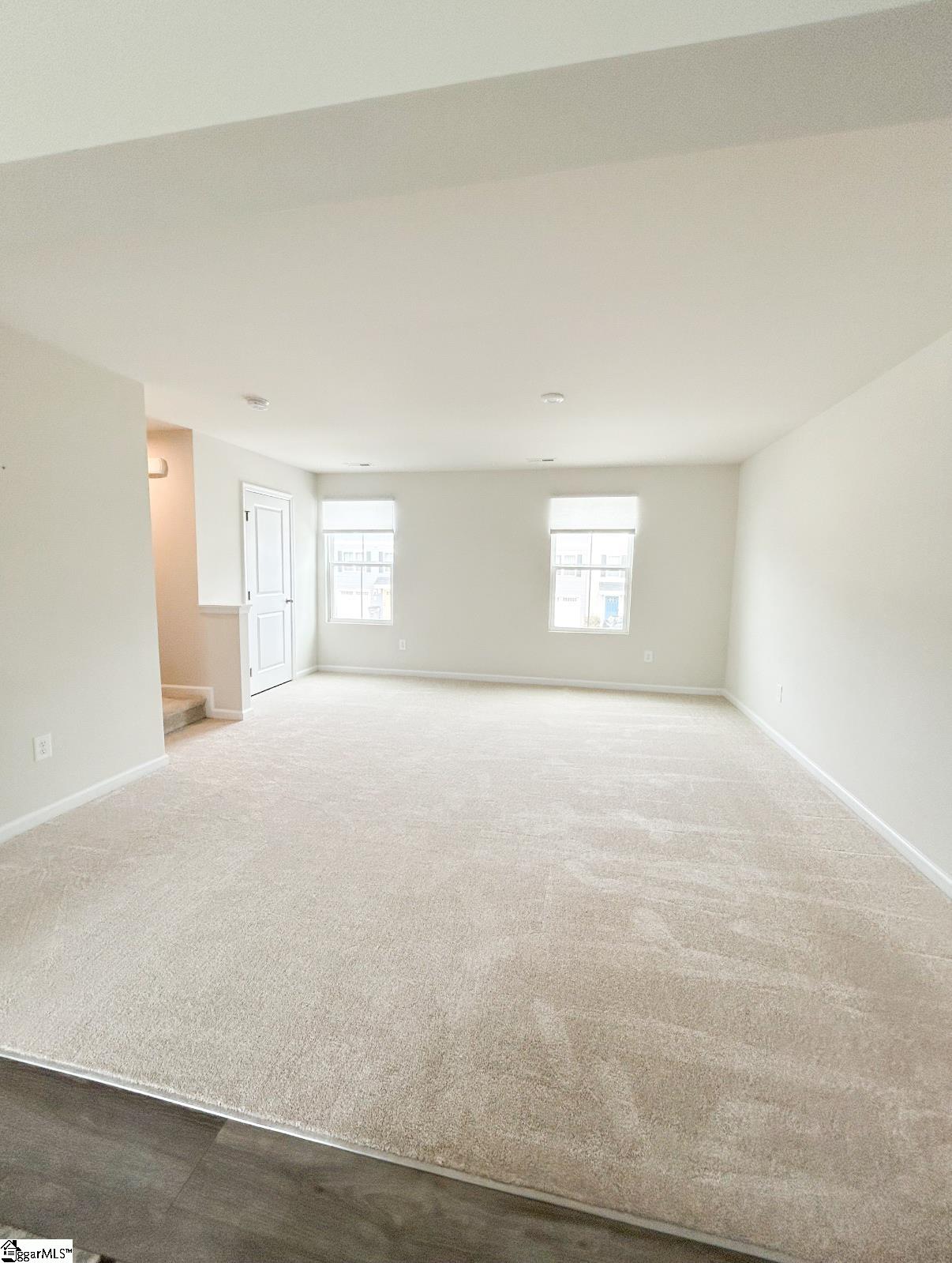 31 Verdant Leaf Way Property Photo 2